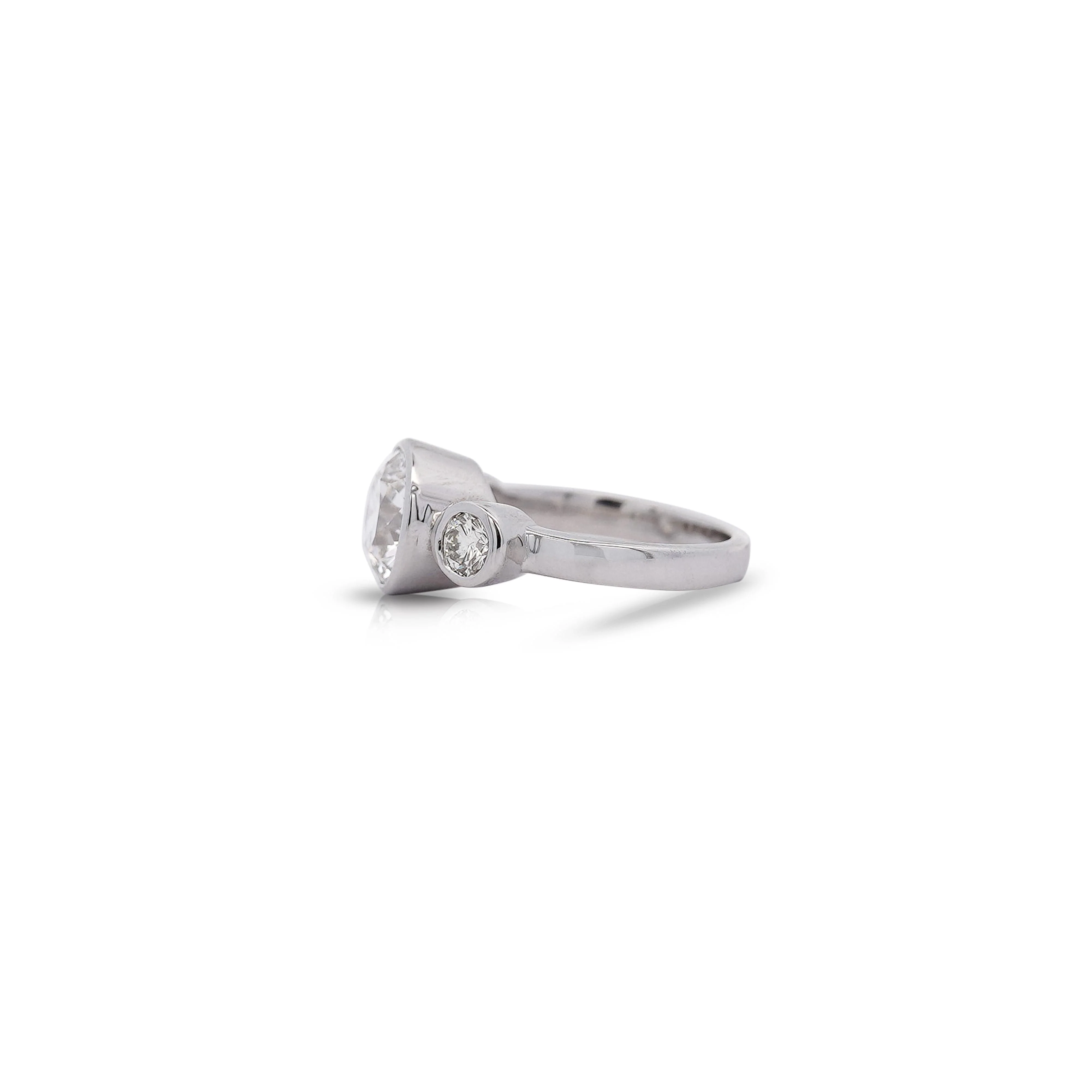 IGI Certified 3.17 Carat 3 Stone Lab Grown Diamond Bezel Engagement Ring - Image 3