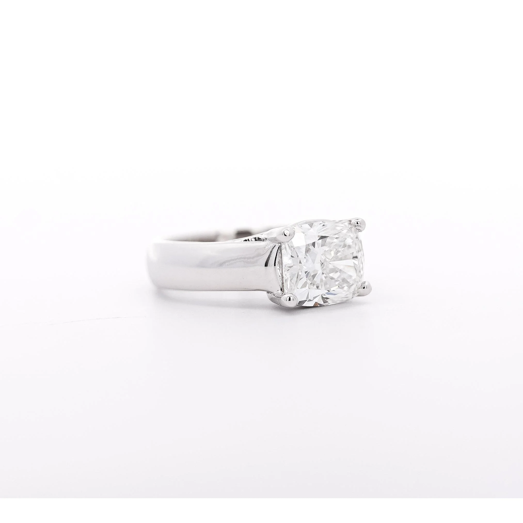 IGI Certified 3.46 Carat Lab Grown Cushion Cut Diamond East West Solitaire Ring - Image 7