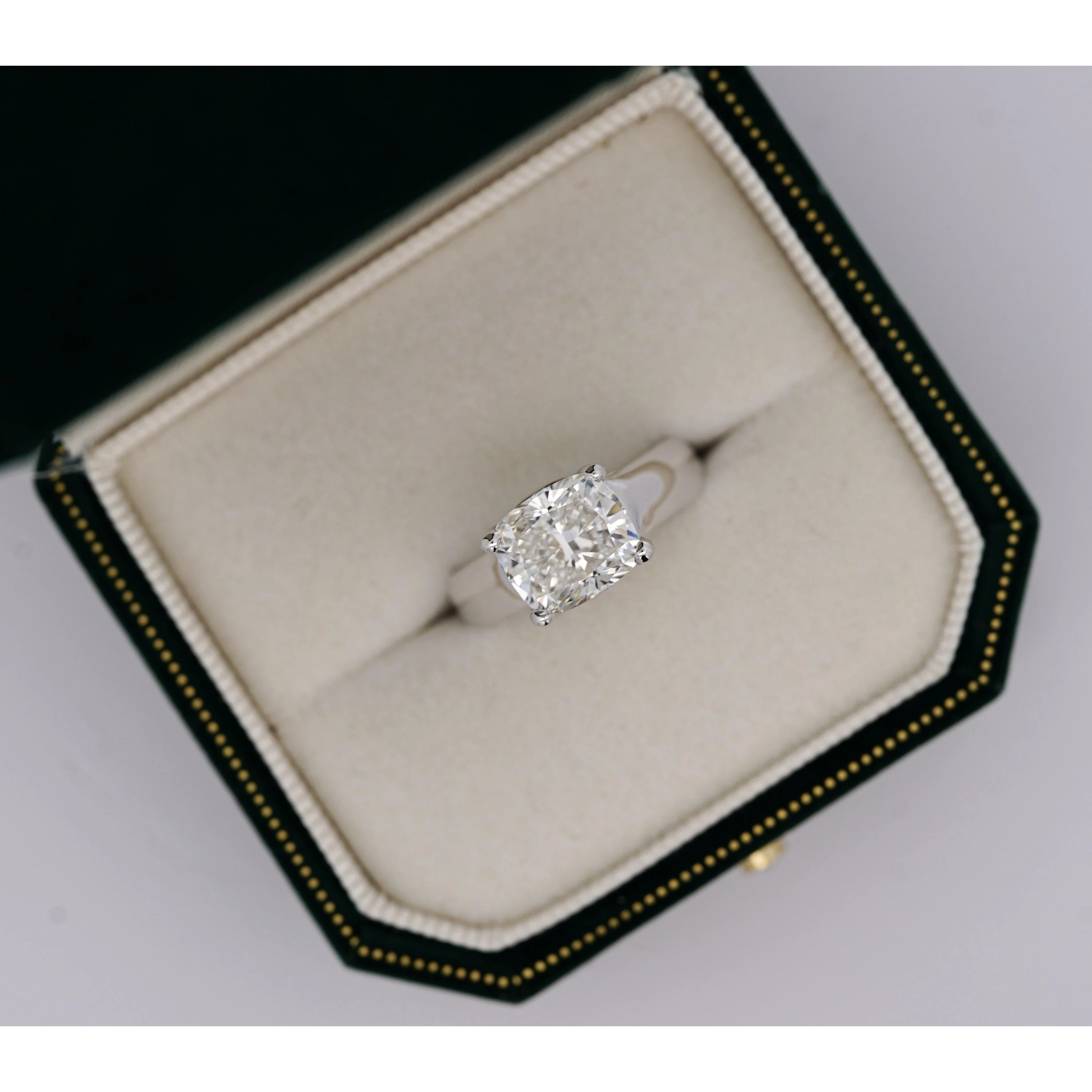 IGI Certified 3.46 Carat Lab Grown Cushion Cut Diamond East West Solitaire Ring - Image 9