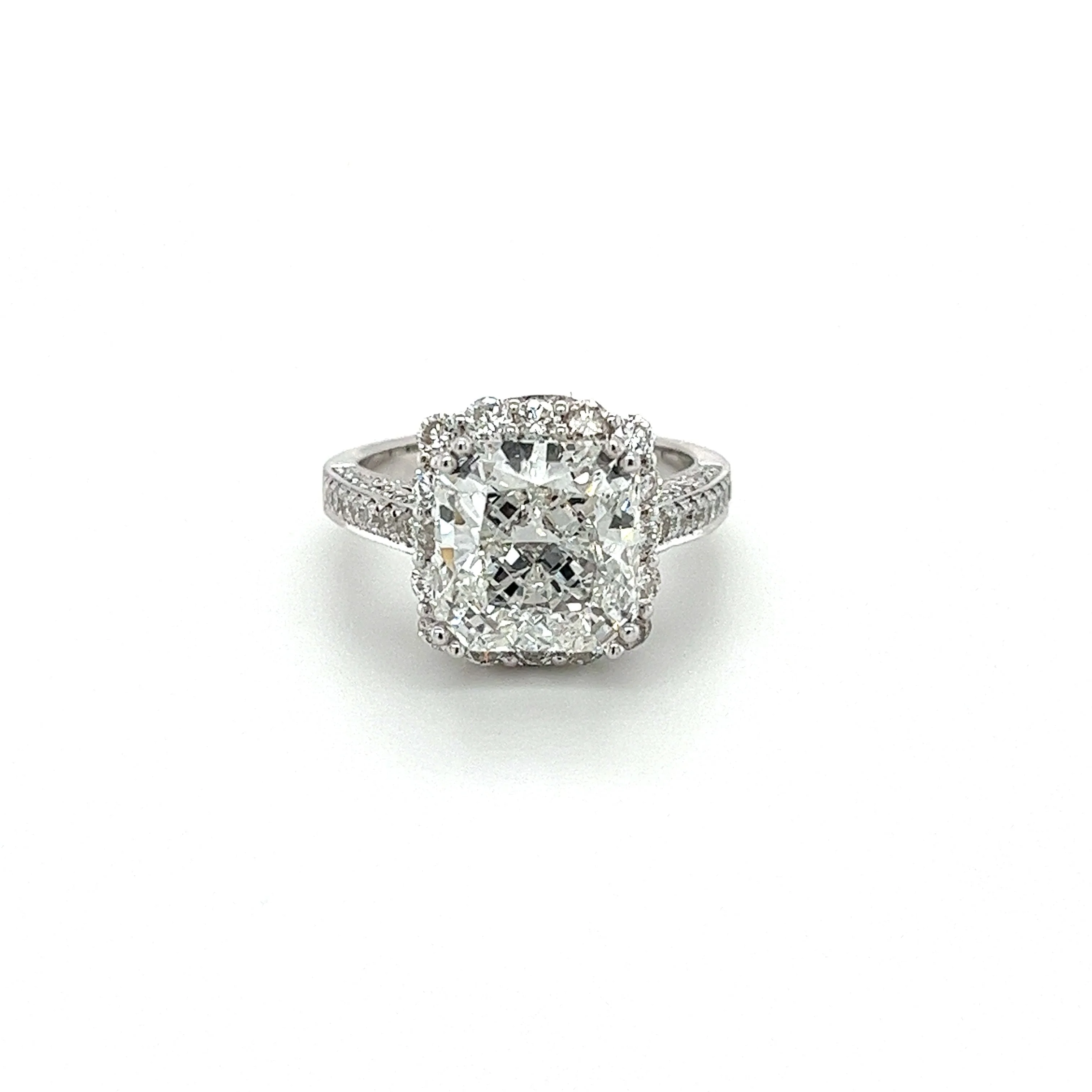 IGI Certified 5 Carat F/VS1 Radiant Cut Lab Grown Semi-Pave Halo Diamond Ring - Image 2