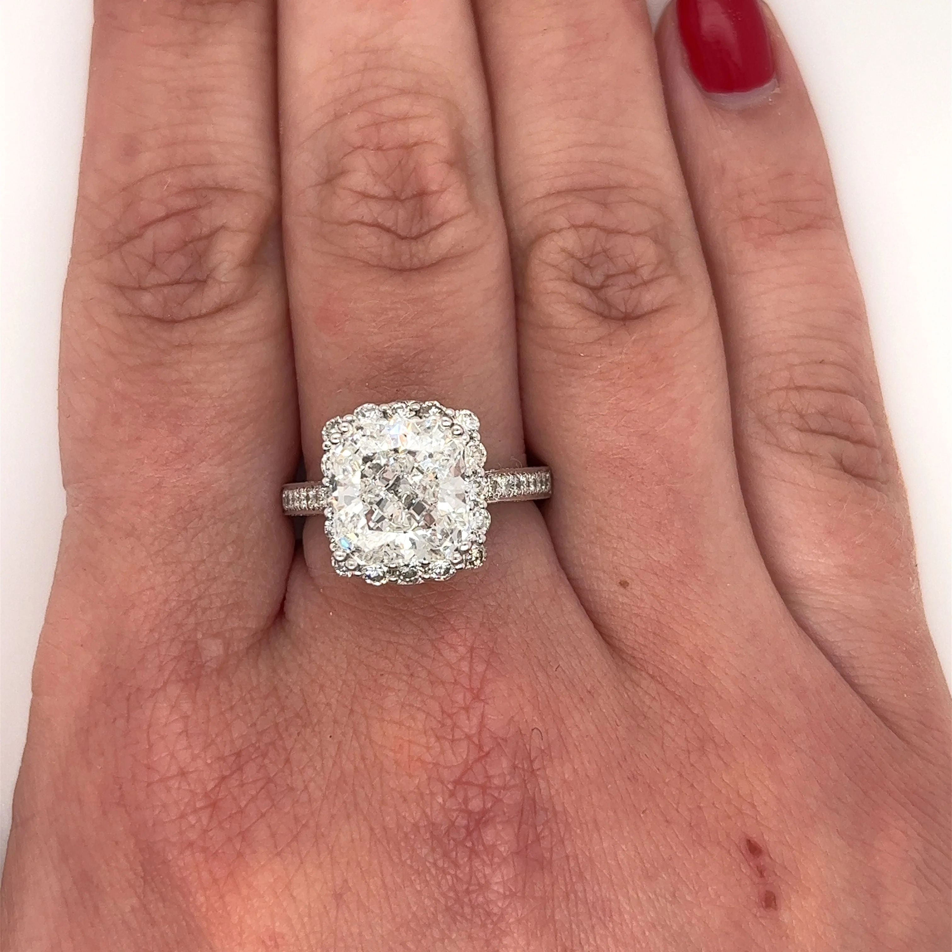 IGI Certified 5 Carat F/VS1 Radiant Cut Lab Grown Semi-Pave Halo Diamond Ring - Image 8