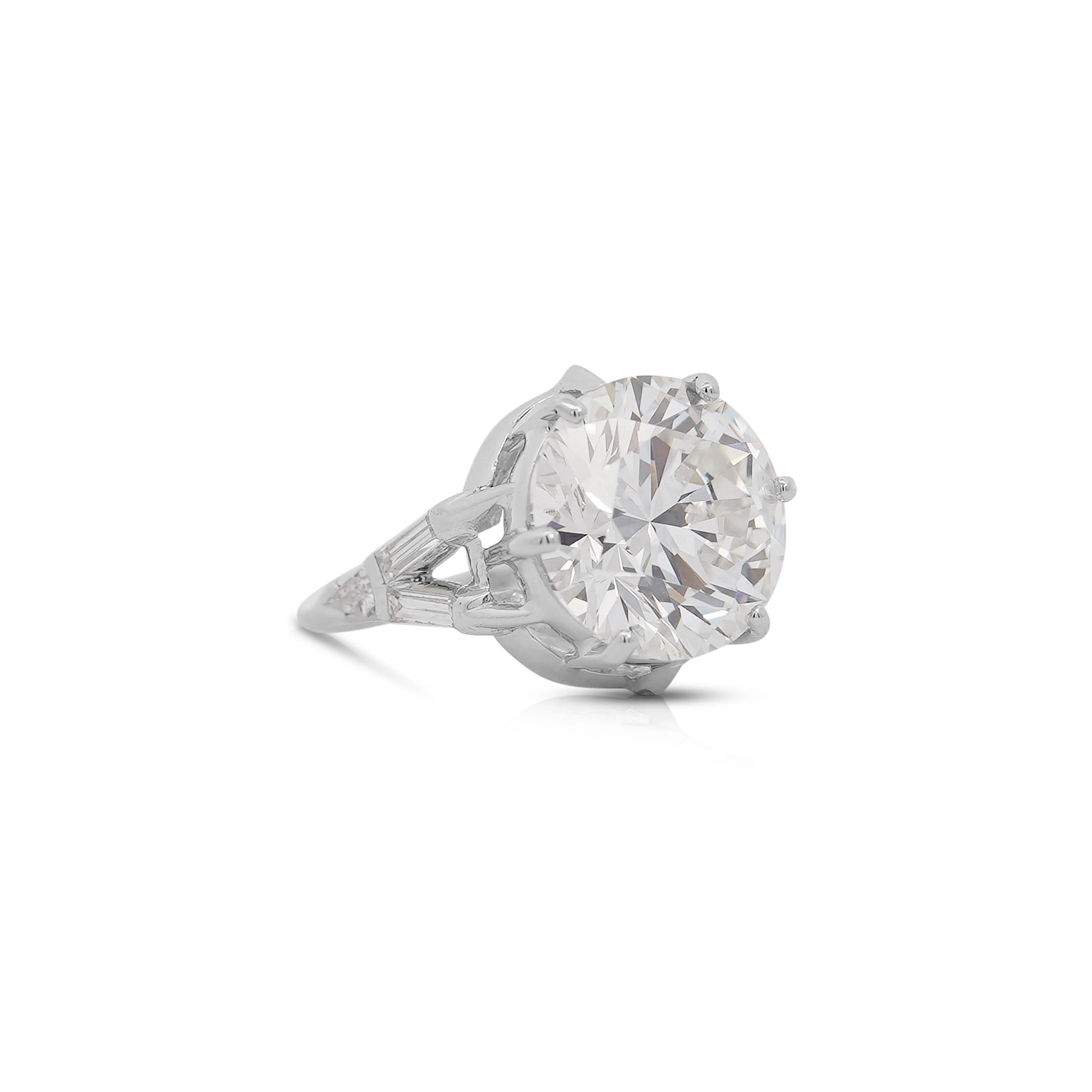 IGI Certified 9.54 Carat G/VS1 Lab Grown Diamond Vintage Platinum Ring - Image 3