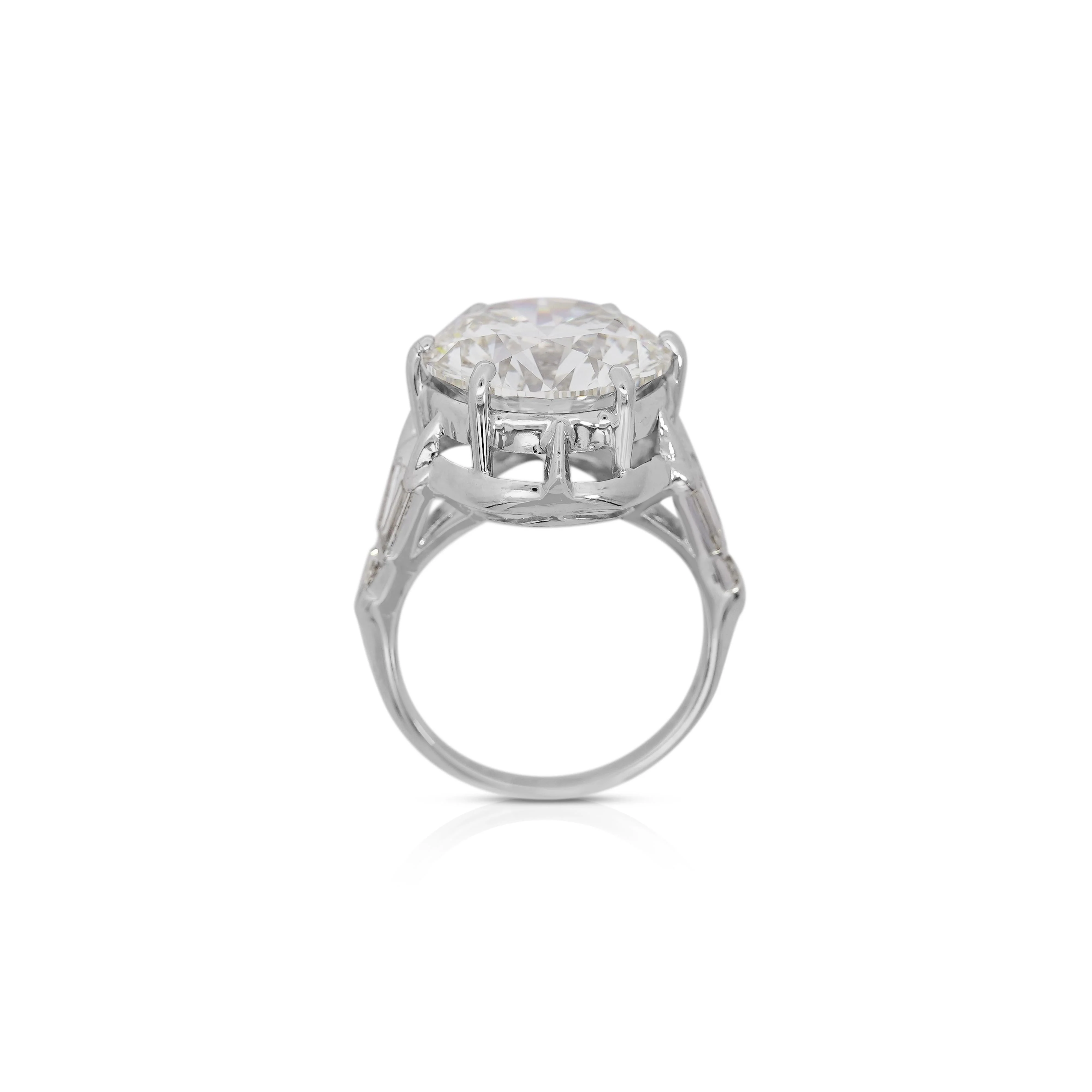 IGI Certified 9.54 Carat G/VS1 Lab Grown Diamond Vintage Platinum Ring - Image 5