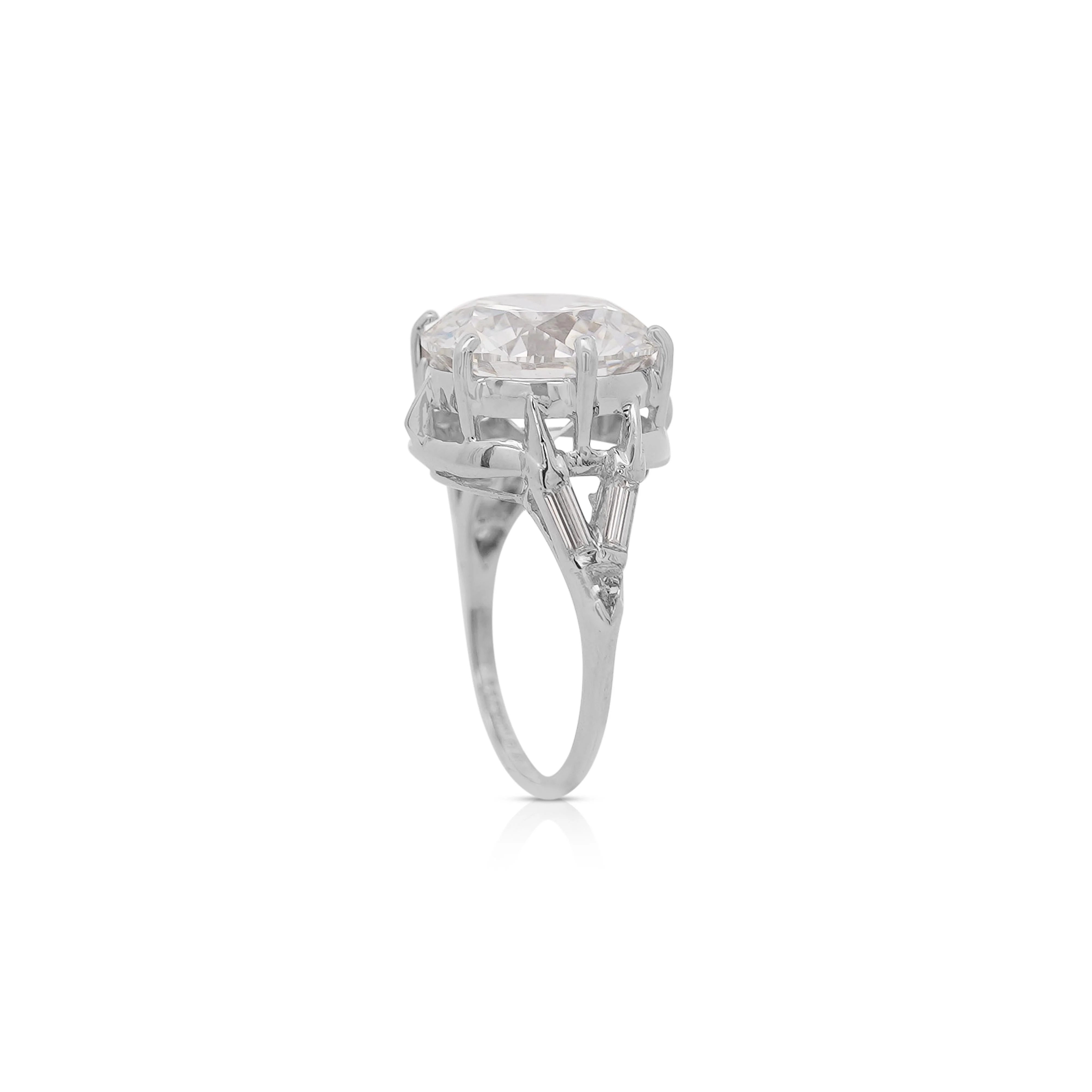 IGI Certified 9.54 Carat G/VS1 Lab Grown Diamond Vintage Platinum Ring - Image 6