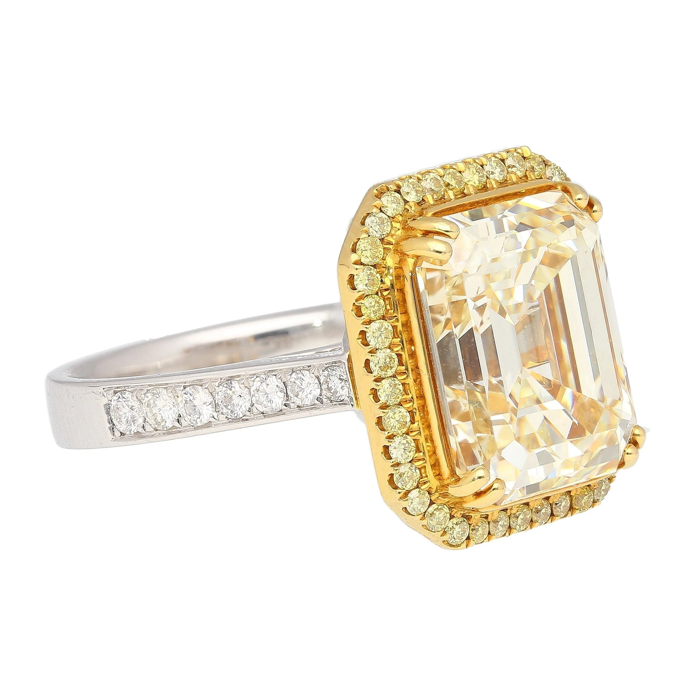 Emerald Cut Natural 7.25 Carat Fancy Light Yellow Diamond with Round Diamond Halo Ring - Image 2