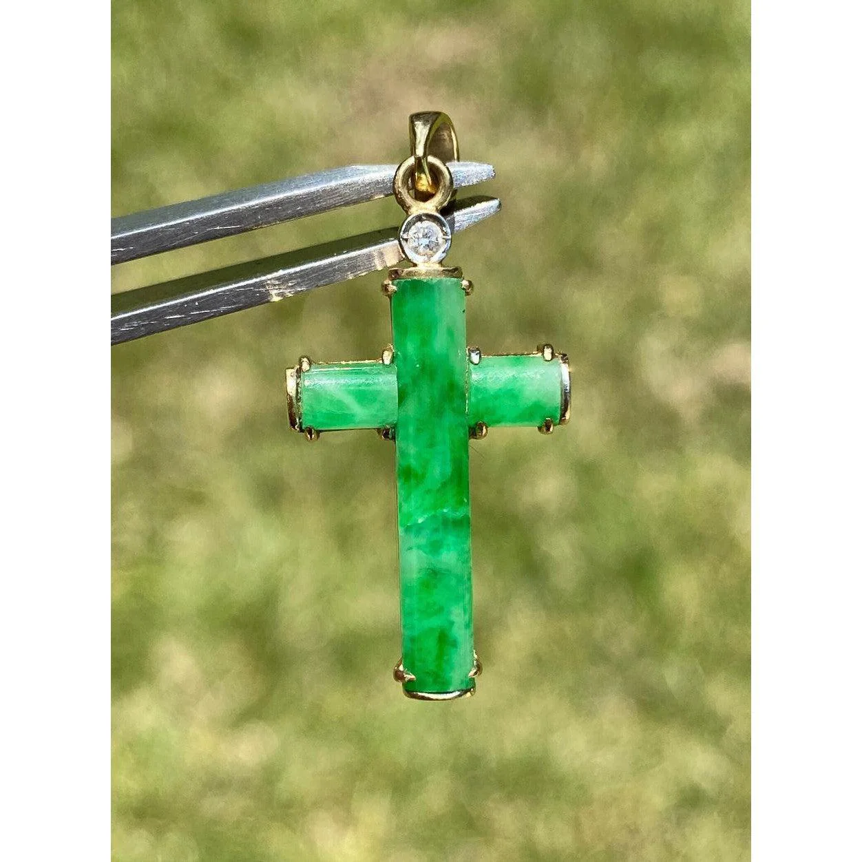 Jade Cross Pendant in 18k Solid Gold - Image 5