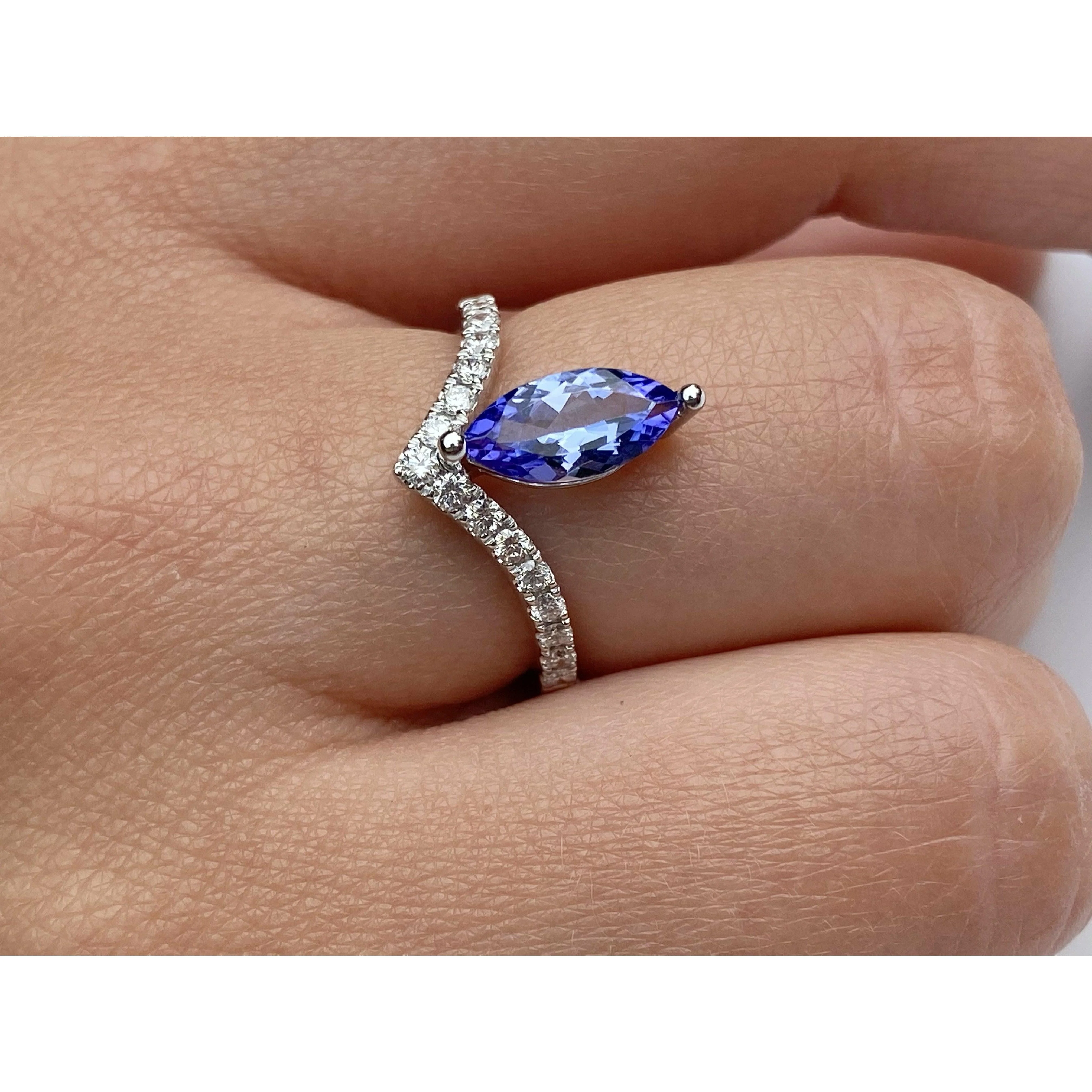 Marquise Cut Tanzanite Curved Ring in 18k White Gold - Image 5