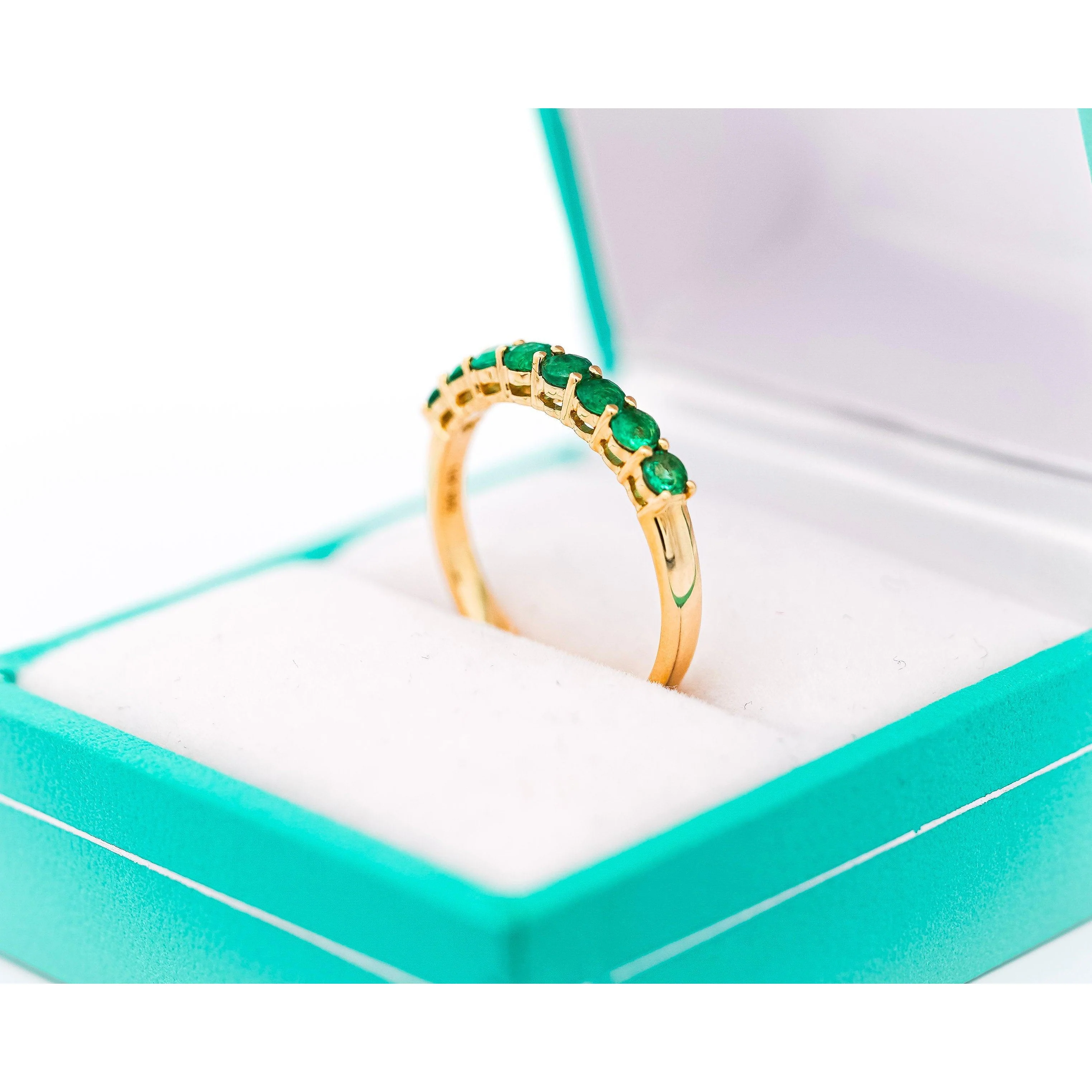 Natural 1/2 Carat Emerald Wedding Band Ring in 14K Gold - Image 4