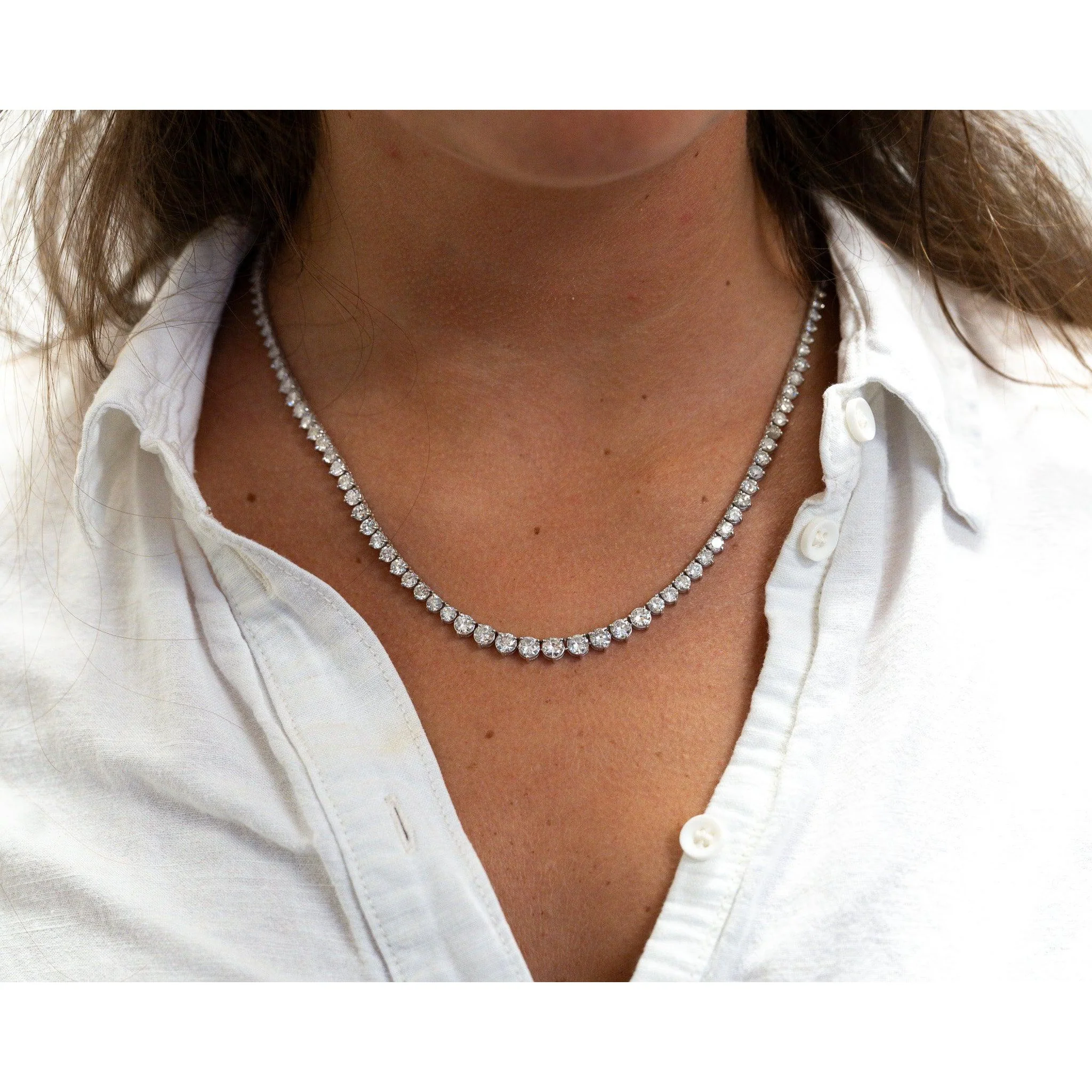 Natural 15.50 CTTW Graduated Diamond Riviera Tennis Necklace 18" in Platinum - Image 10