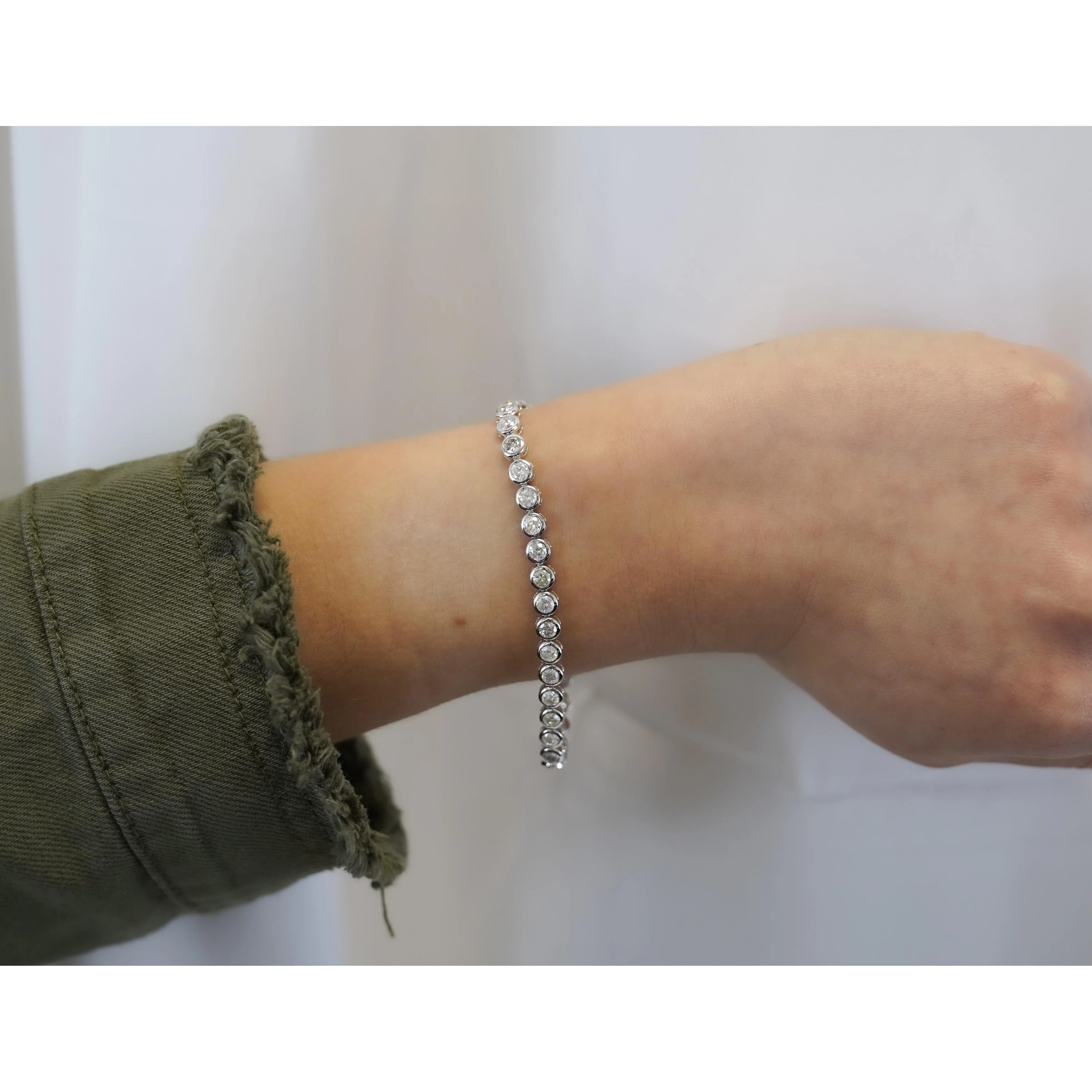 Natural 5 Carat Diamond Bezel Tennis Bracelet in 14K White Gold - Image 5