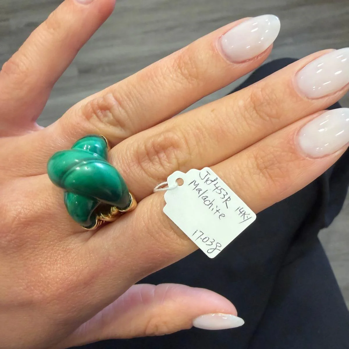Natural Carved Malachite Quatrefoil Floral Dome Four-Prong 14K Yellow Gold Ring - Image 8