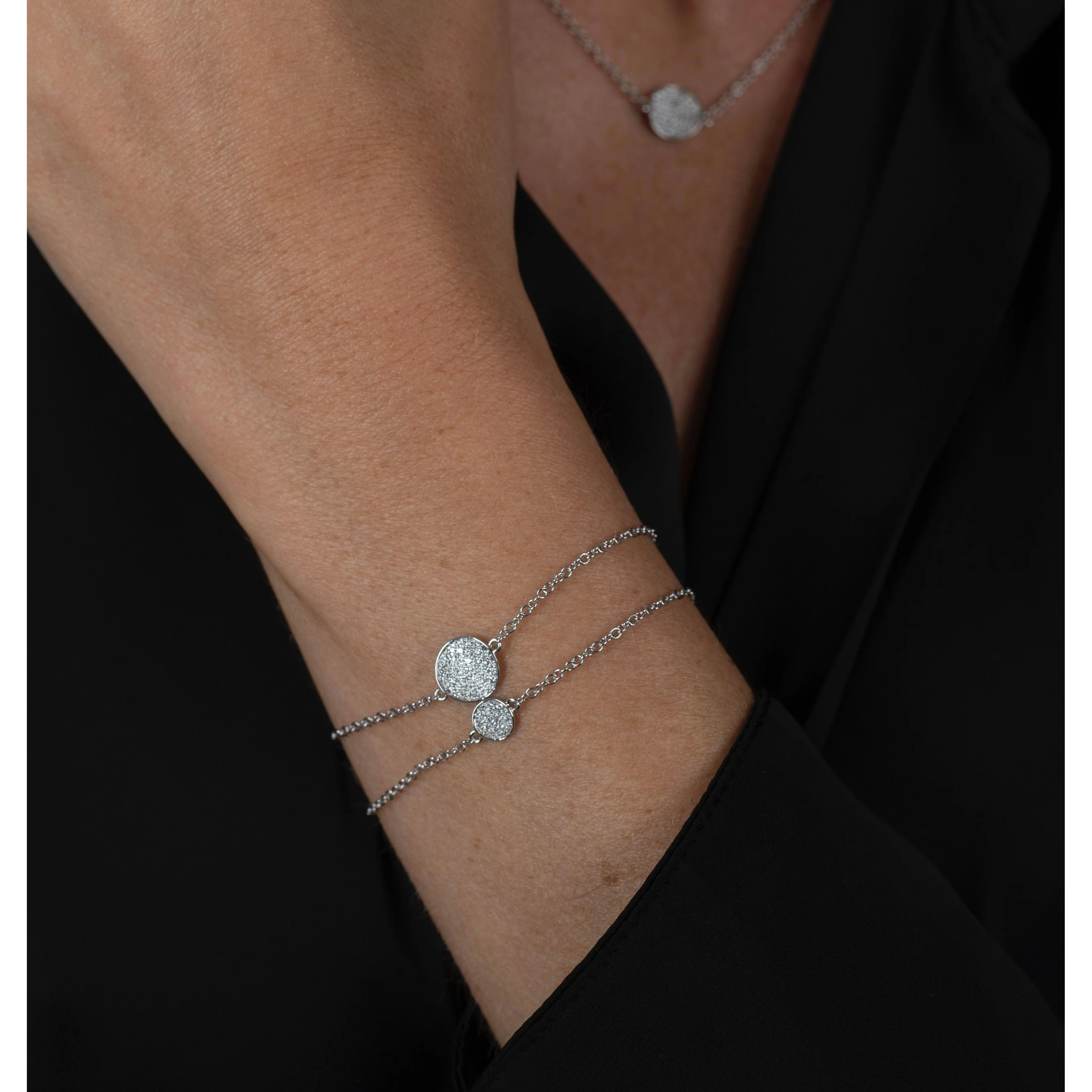 6mm - 9mm Round Diamond Disc Bracelet in 18K White Gold - Image 4