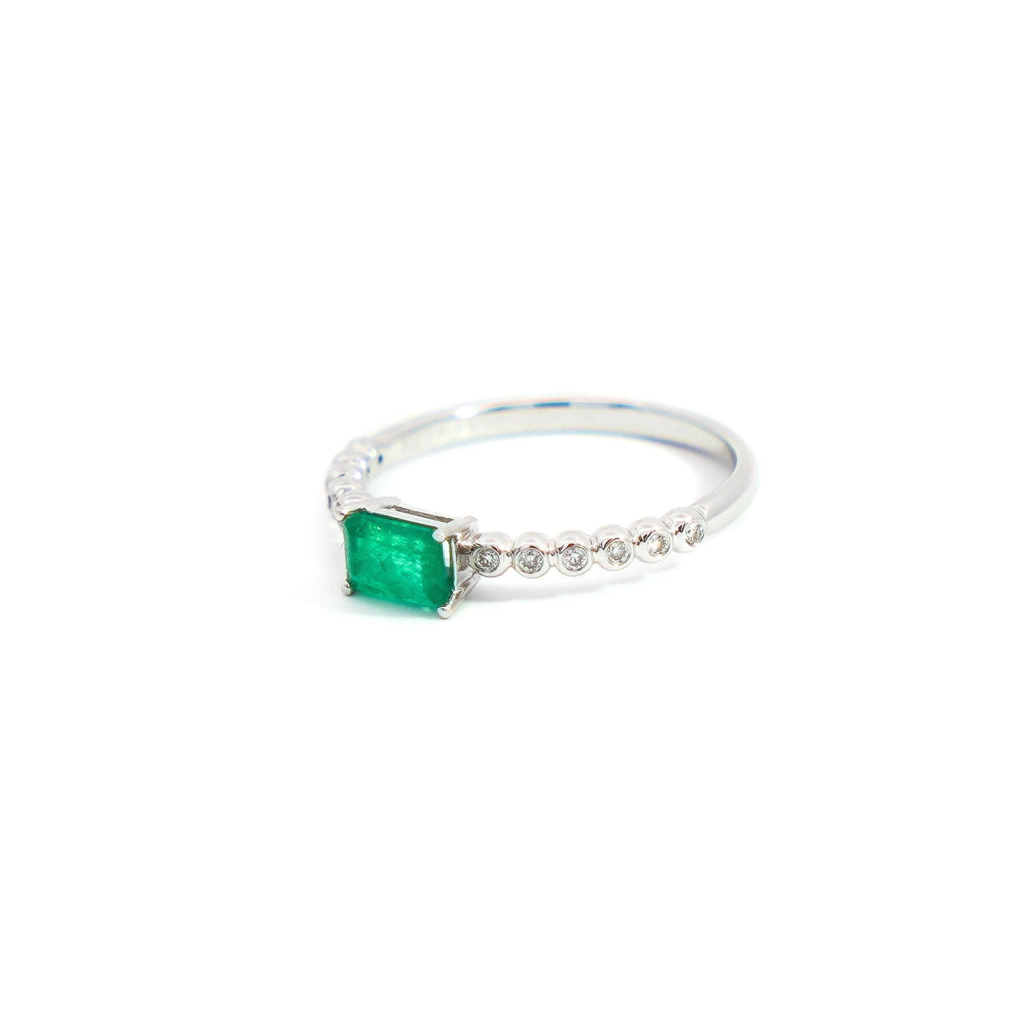 Emerald & Diamond Ribbed Shank Thin Stacking Ring 18K Gold - Image 9