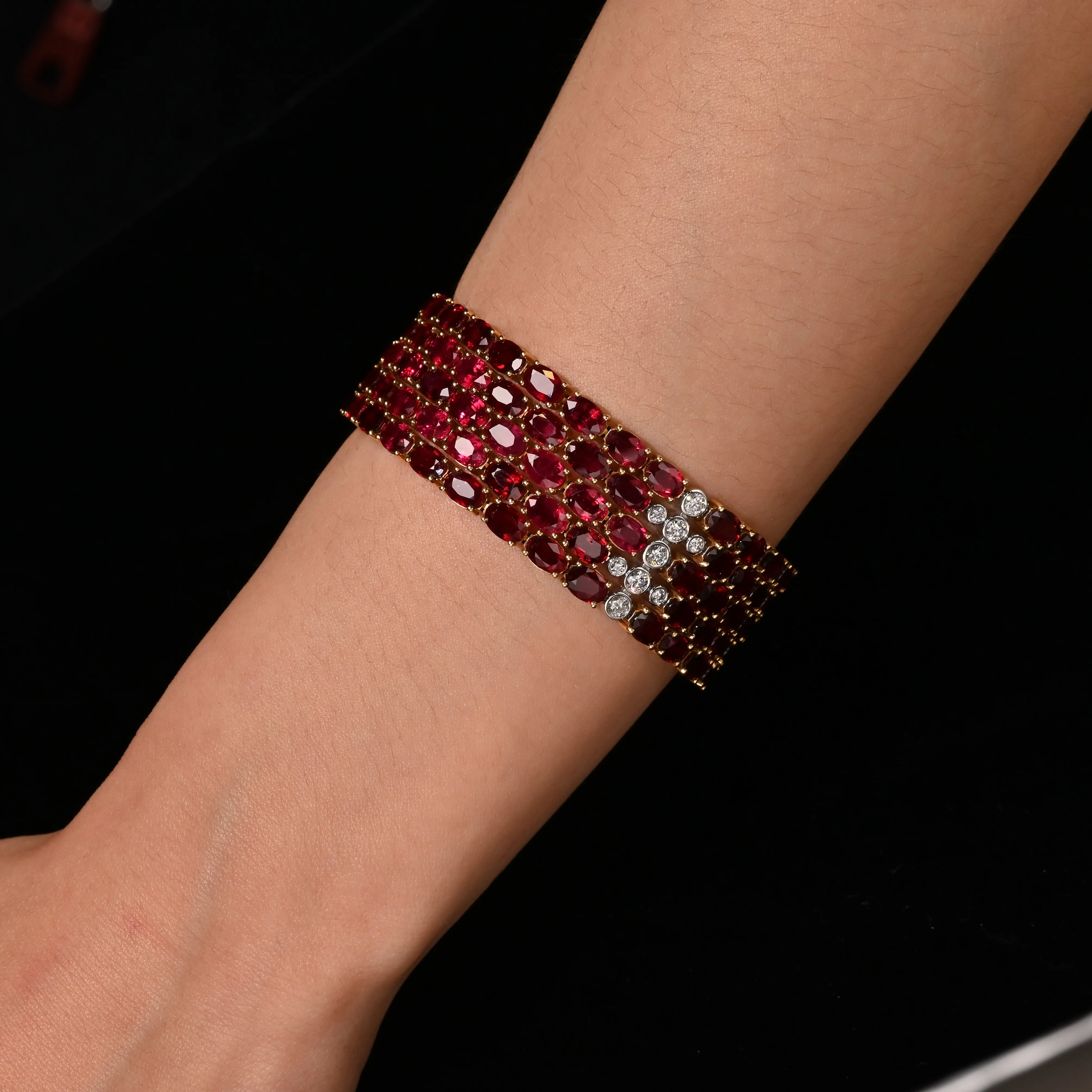 72 Carat Oval Ruby 5-Row Multi Link Tennis Bracelet in 18K Gold - Image 9