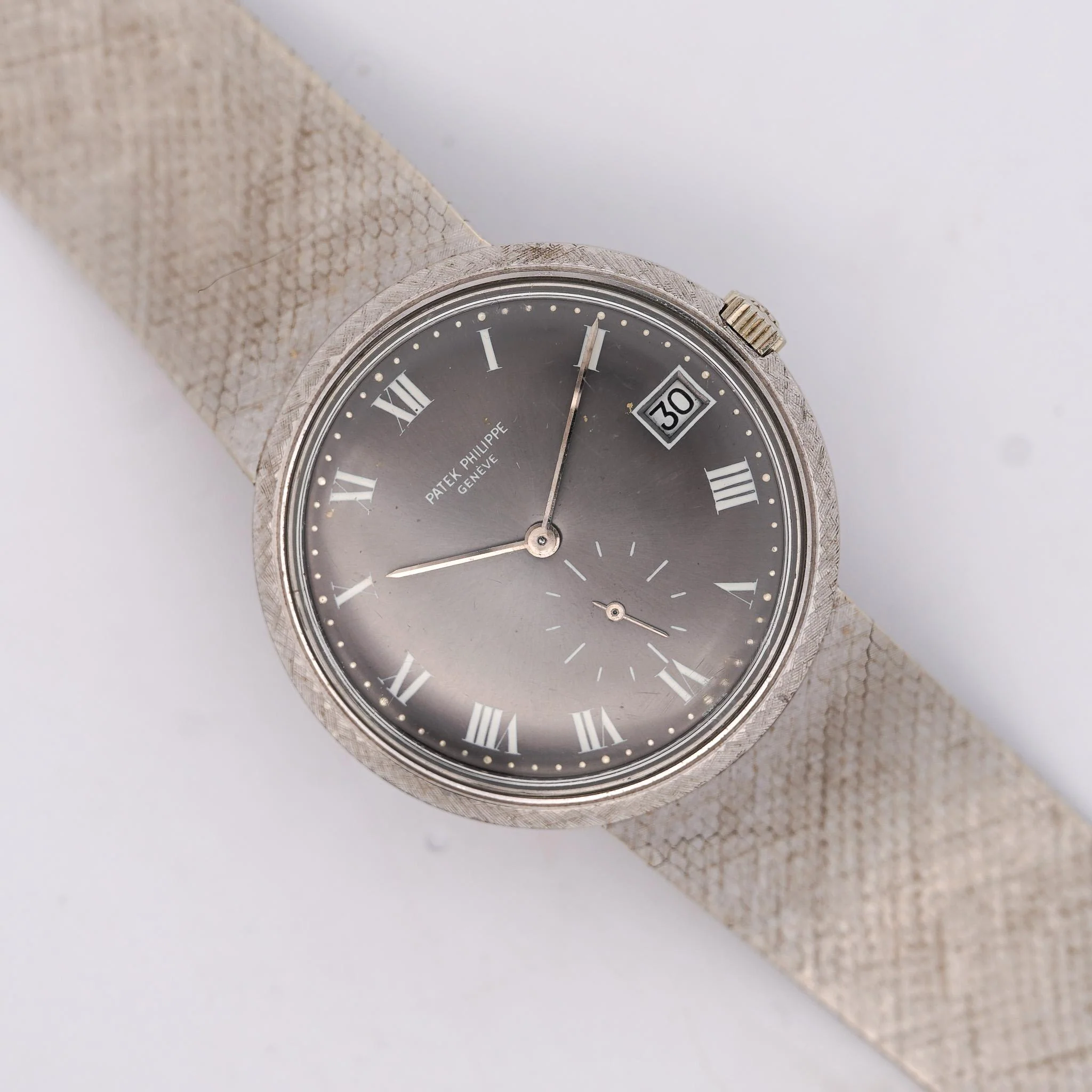 Patek Philippe Calatrava 35MM 18K White Gold Mesh Bracelet Gray Dial Watch - Image 8