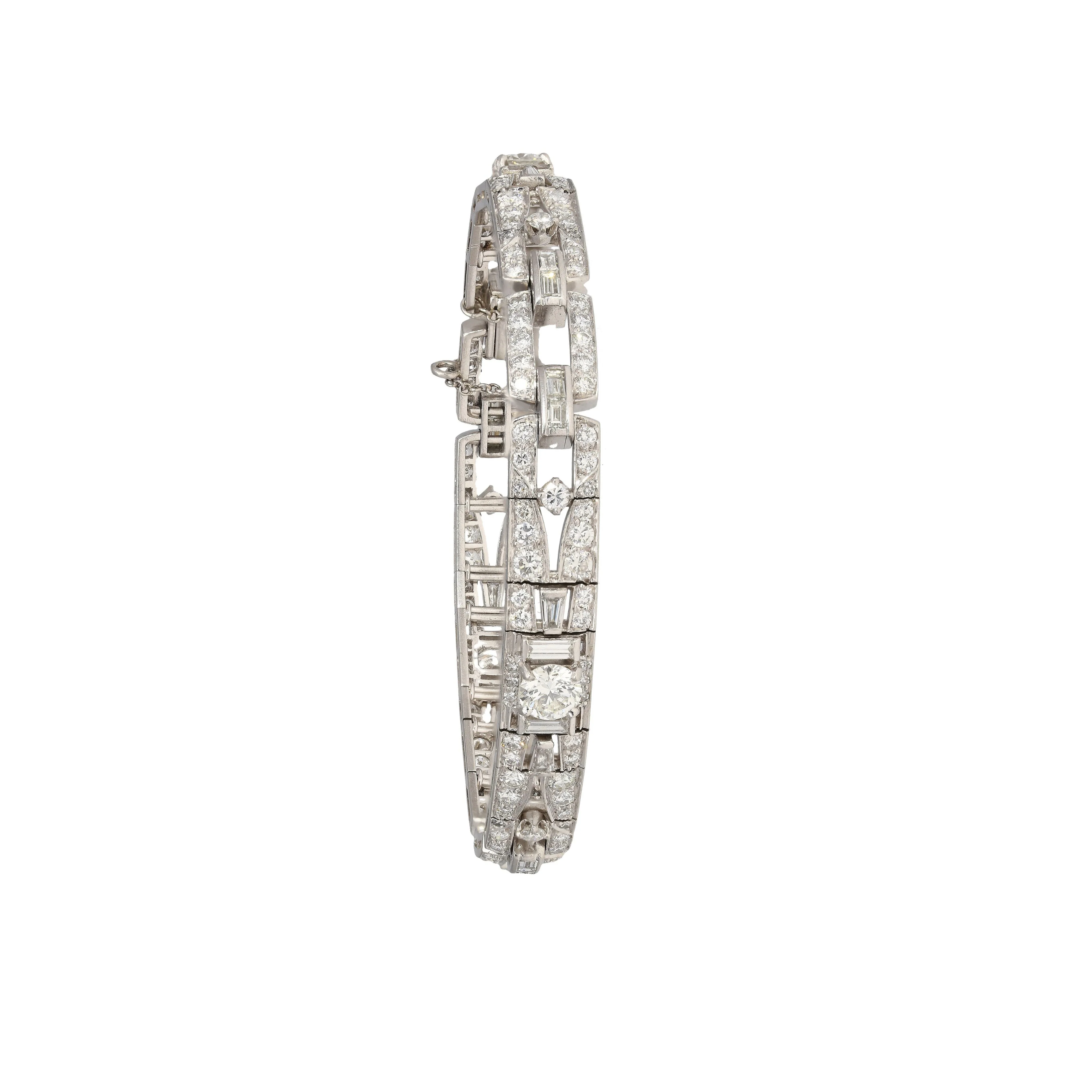 Vintage Art Deco 10 Carat Diamond Platinum Filigree Bracelet - Image 3
