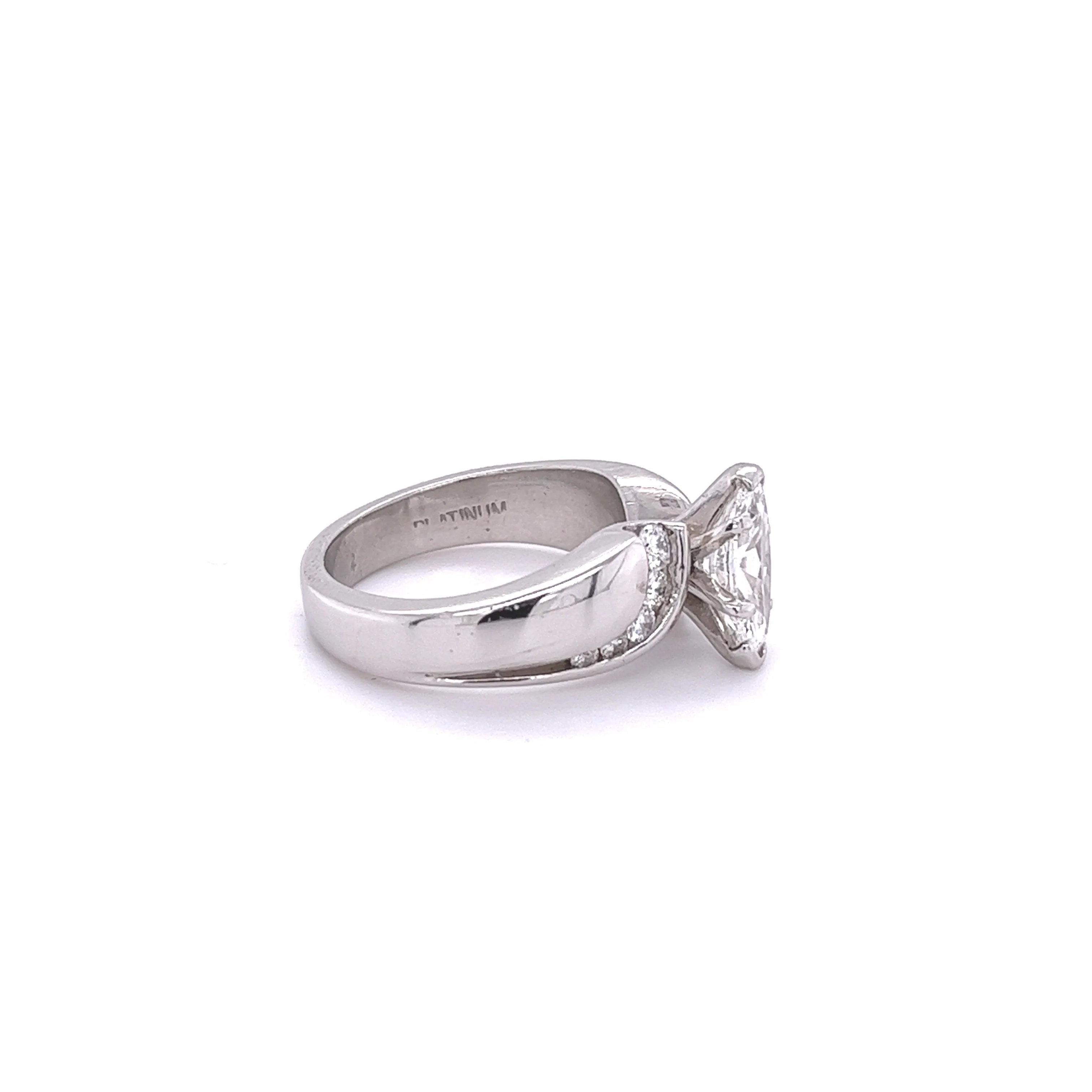 Platinum Set 1.20 Carat Marquise Cut Diamond Ring - Image 2