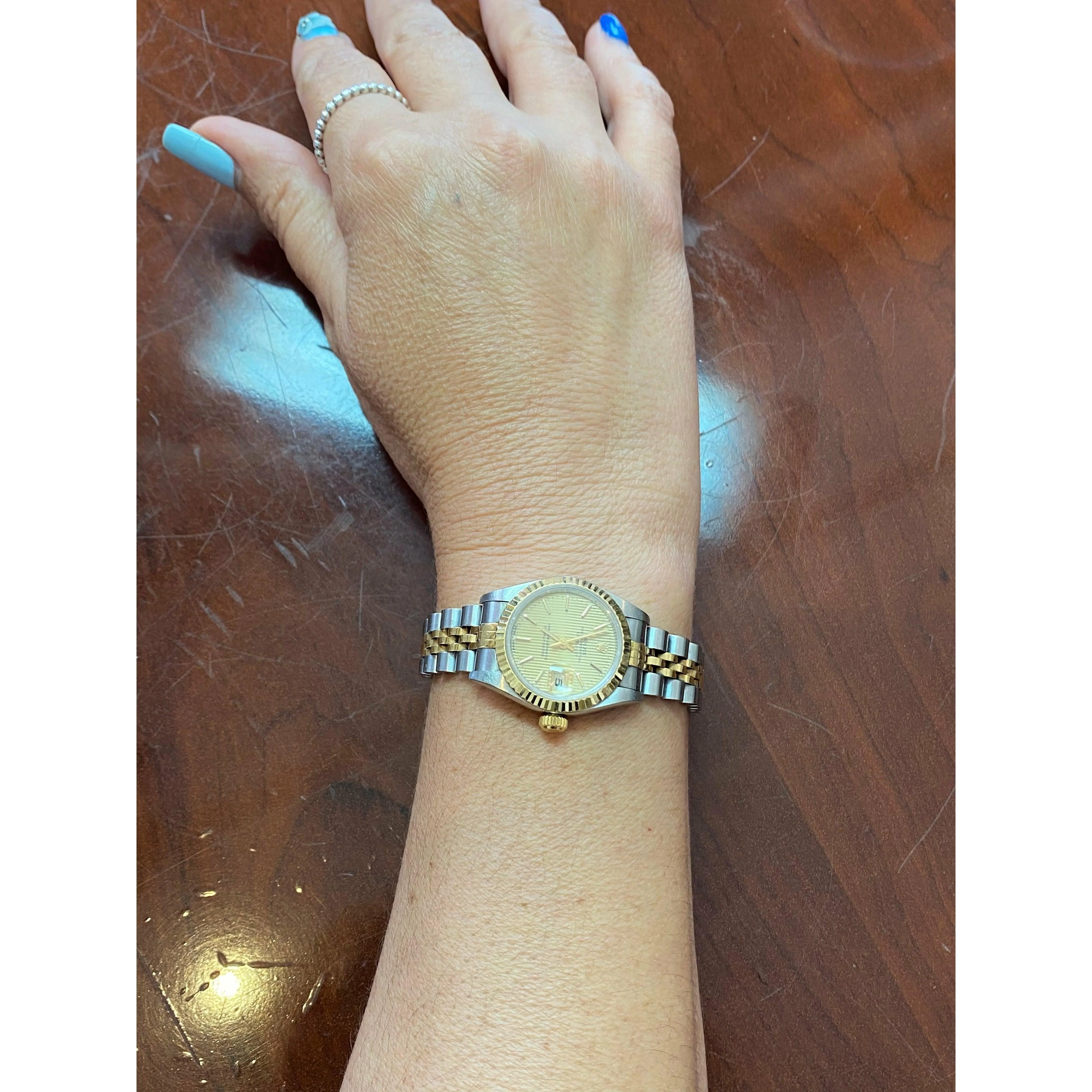 Rolex Ladies DateJust 26mm Gold Dial With Two-Tone Jubilee Strap - Image 10