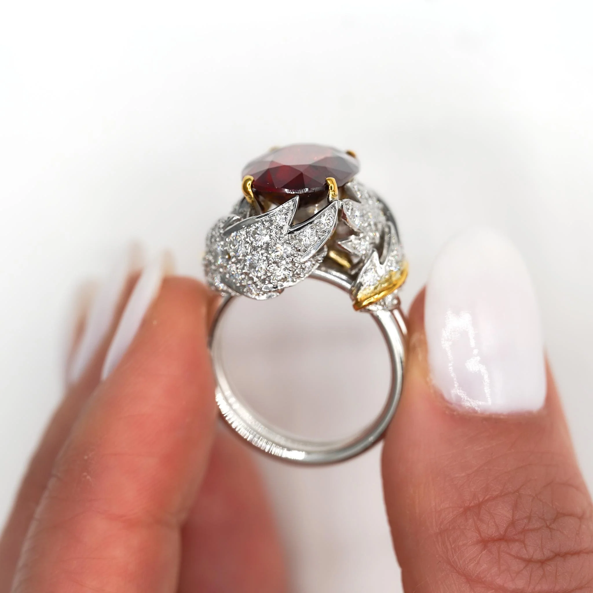 Schlumberger For Tiffany & Co. No Heat 6 Carat Ruby and Diamond Ring - Image 10