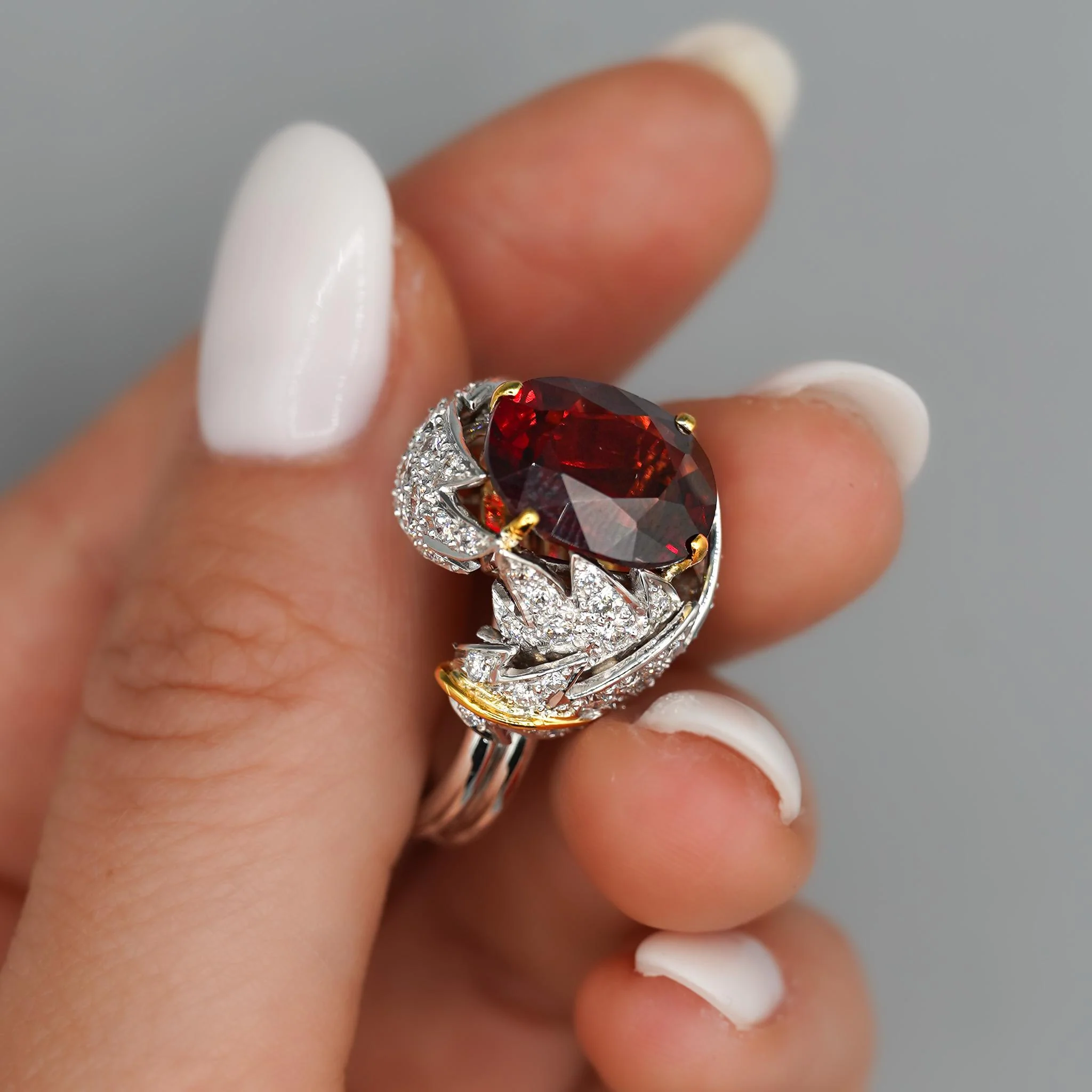 Schlumberger For Tiffany & Co. No Heat 6 Carat Ruby and Diamond Ring - Image 4