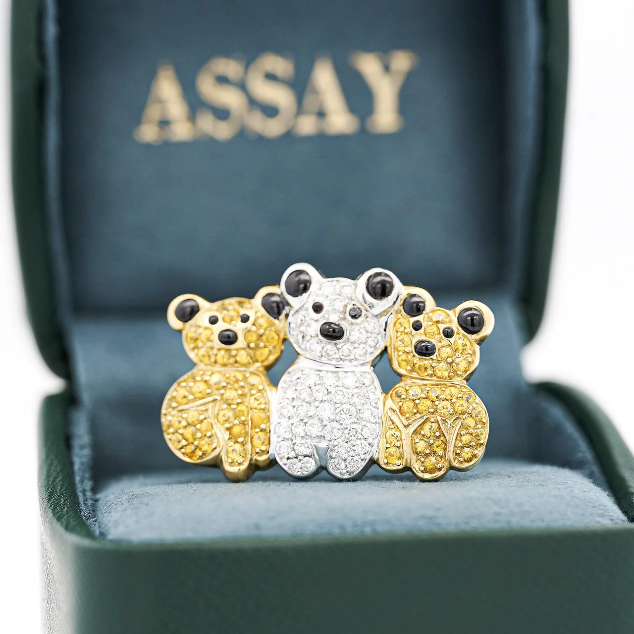 Three Bear Motif 18K Two-Tone Gold Diamond and Sapphire Convertible Brooch Pin - Image 4