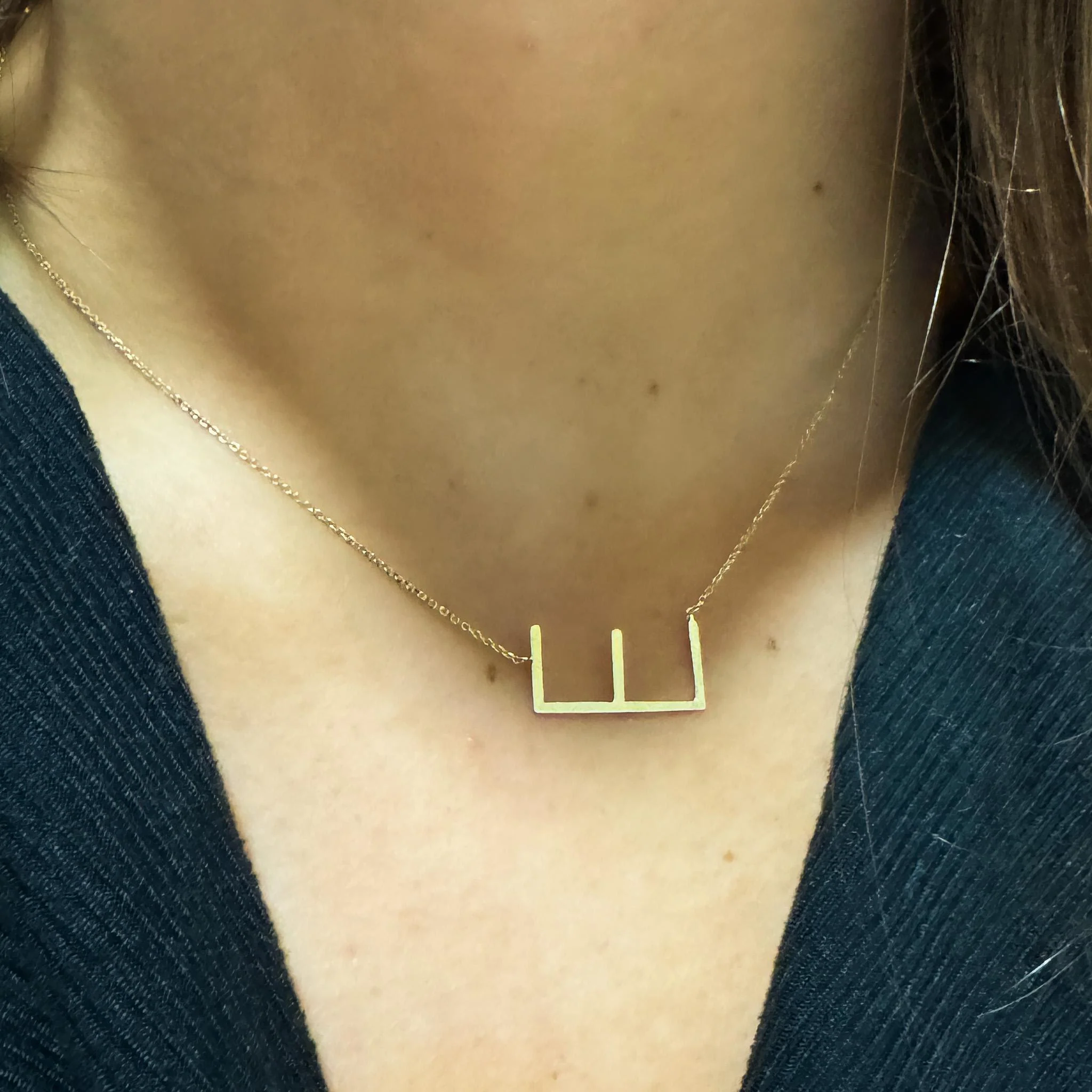 Tilted Initial 14K Gold Pendant Cable Chain Necklace - Image 5