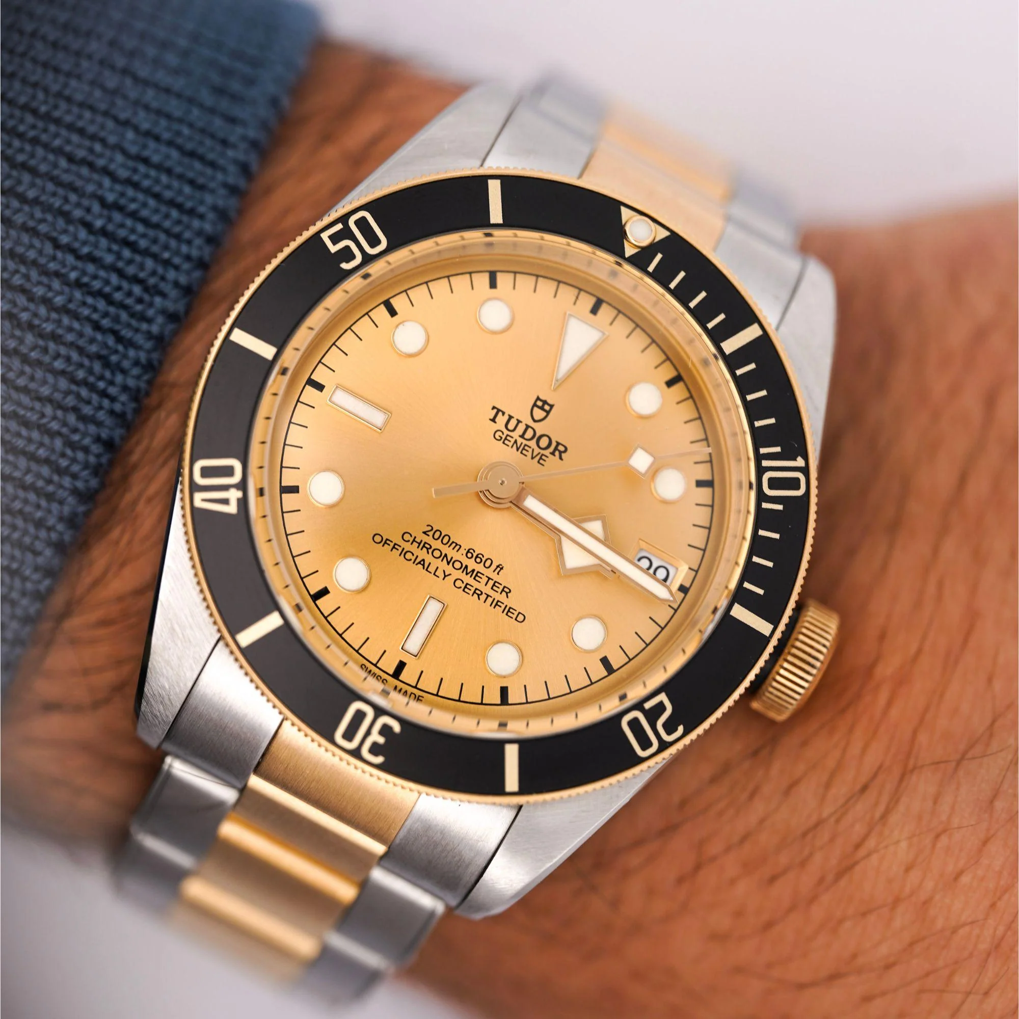 Tudor Black Bay S&G Two-Tone Champagne Dial Automatic Diver Watch Full Set - Image 7