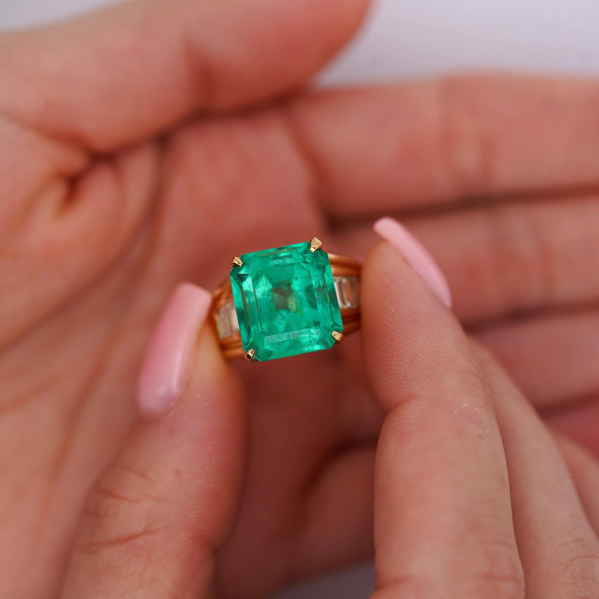 GIA 8.64 Ct Colombian Emerald & Diamond Men's Ring 18K Gold - Image 12