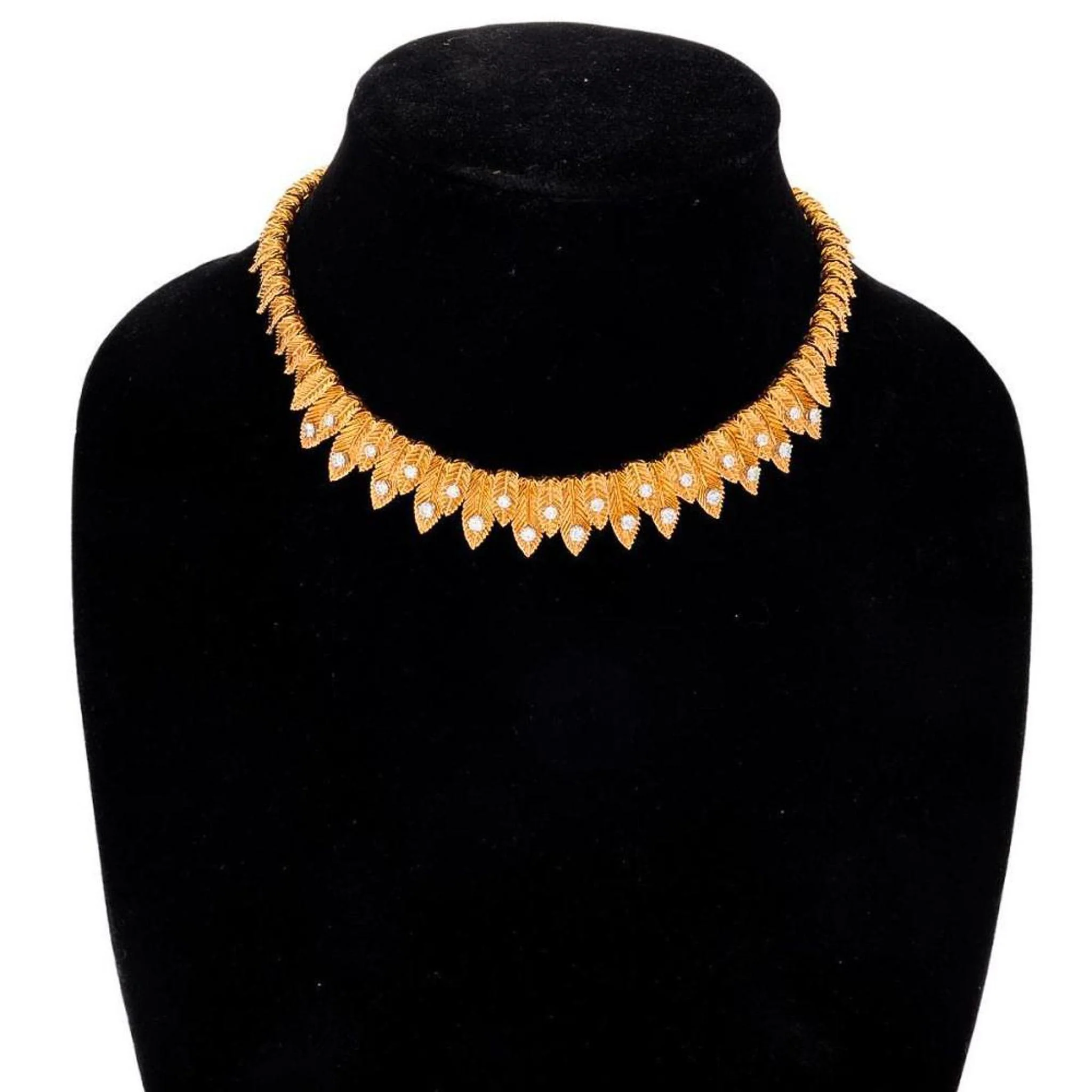 Van Cleef & Arpels 18K Gold Leaf Diamond Vintage Retro Choker Necklace - Image 3