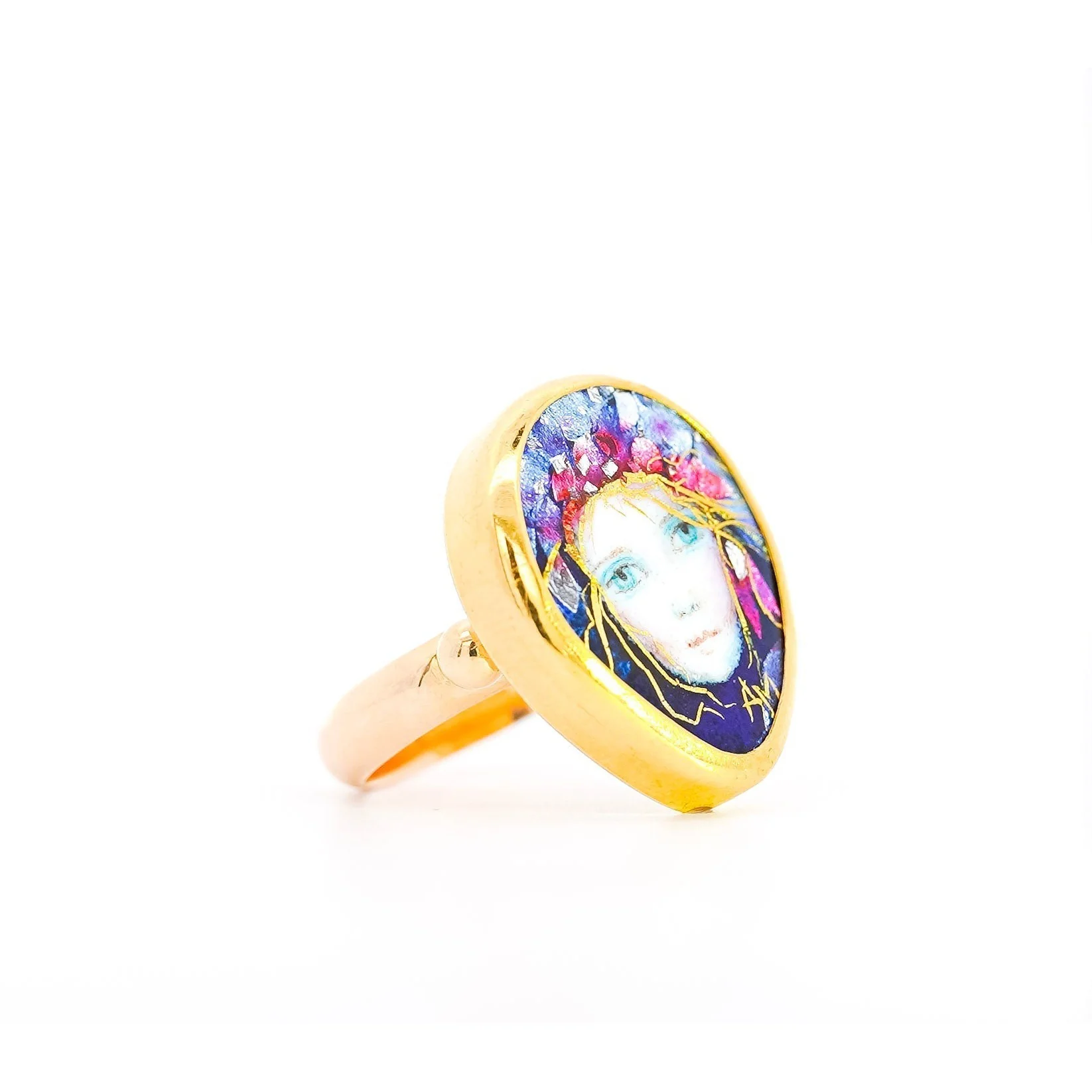 Vintage 22K Enamel and Gold "Auspice Maria" Saint Mary motif Christian Ring - Image 5