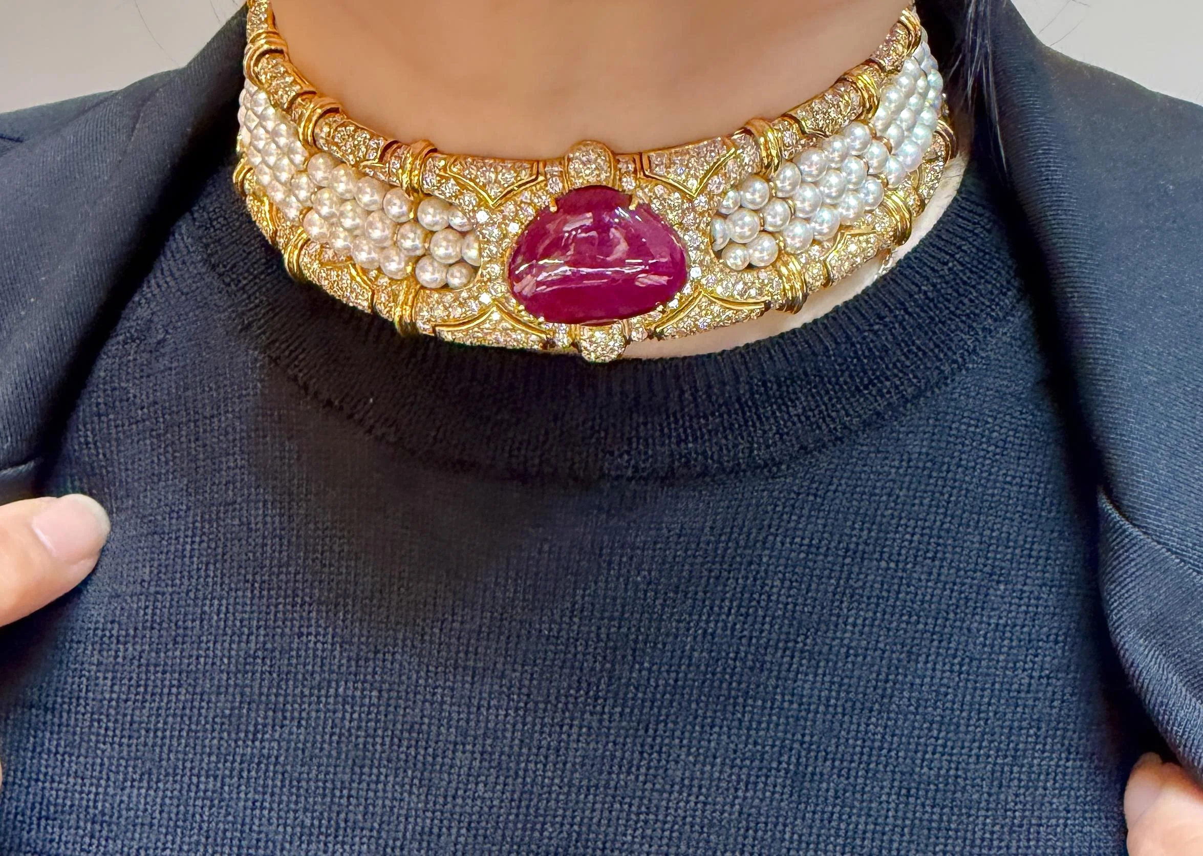 Vintage 45 Carat No Heat Ruby, Diamond, and Pearl Cuff Choker Necklace - Image 8