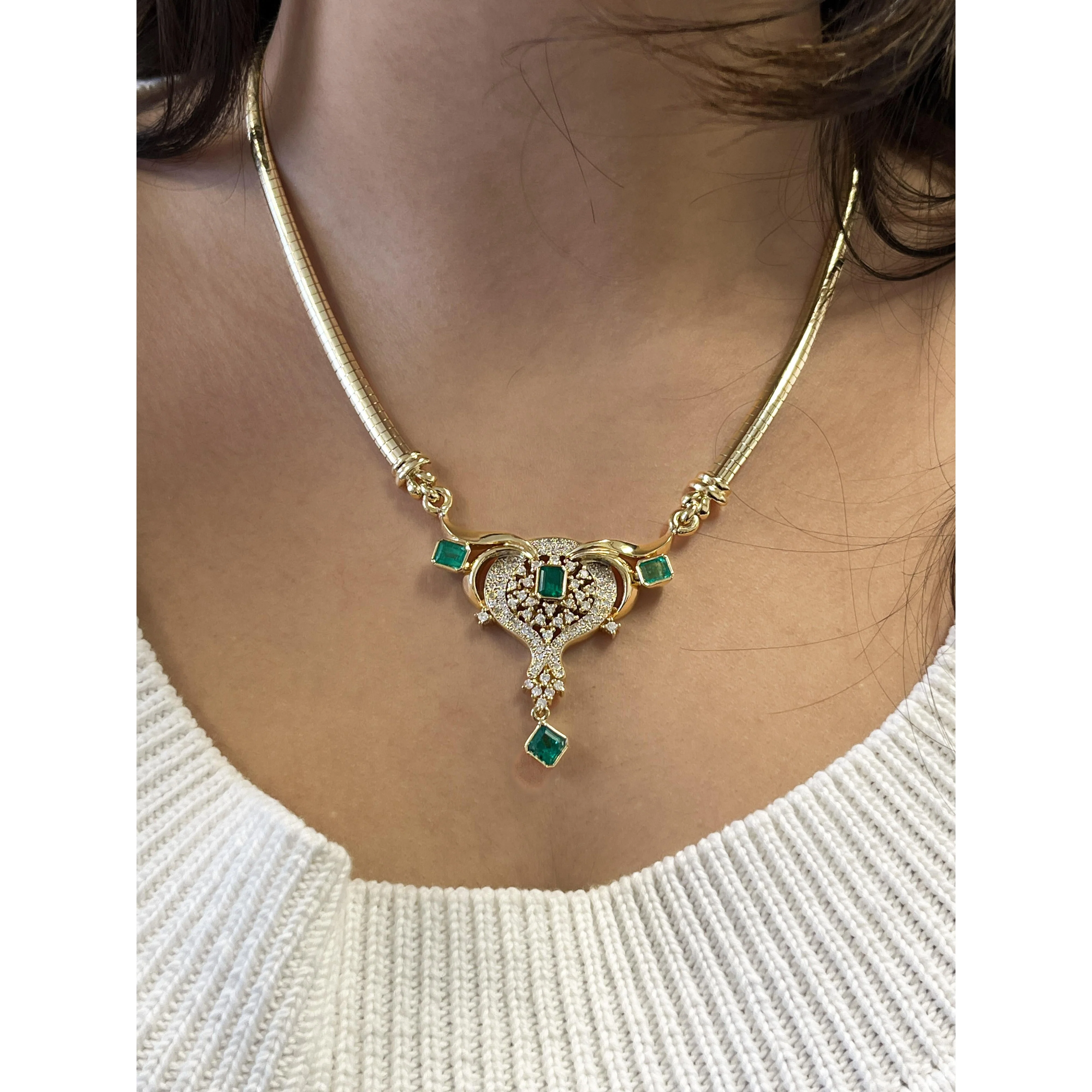 Vintage 5 Carat Emerald & Diamond Necklace in 14K Gold - Image 7