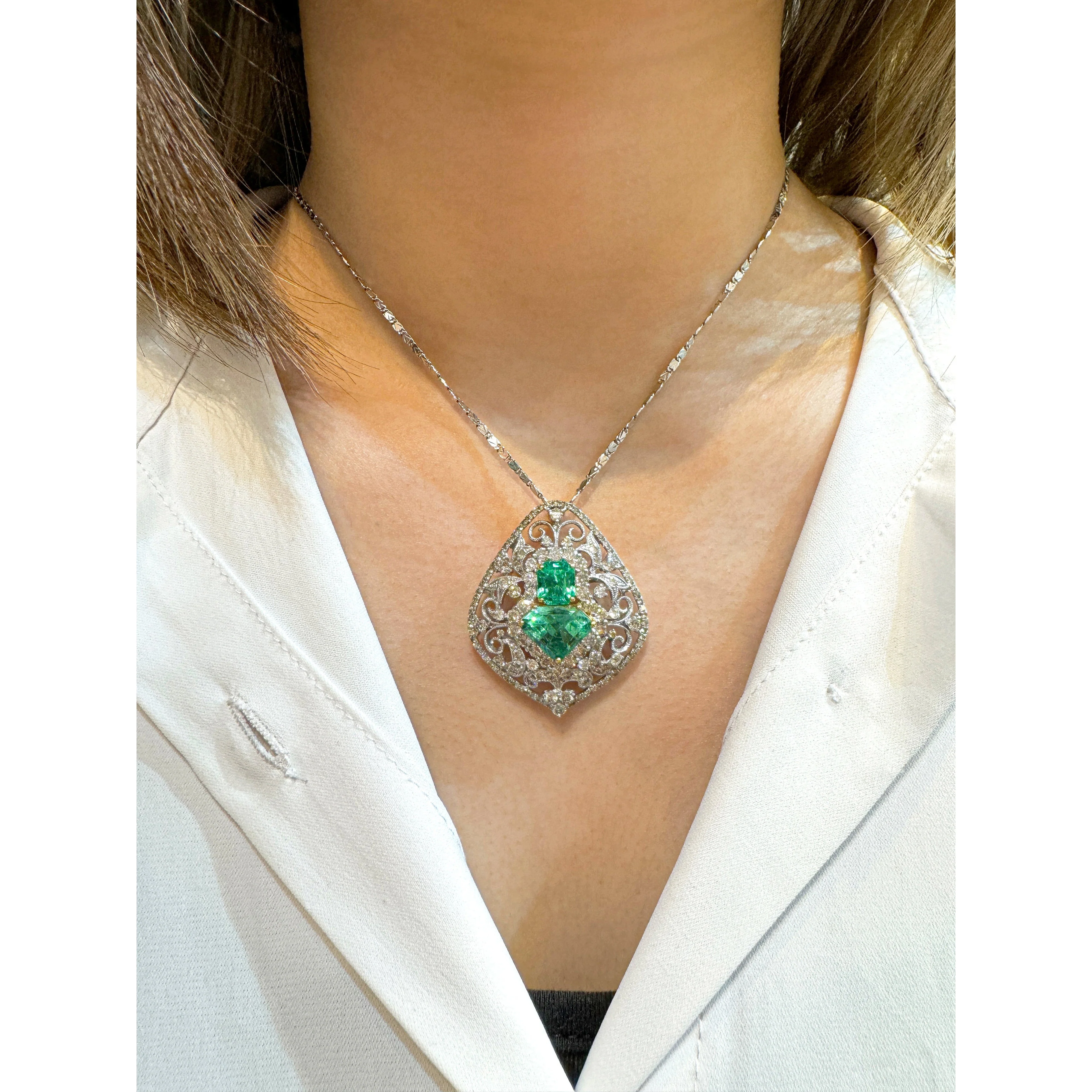 Vintage Art Nouveau Style Carved 18K White Gold Pendant Necklace With Shield Cut Emerald and Diamond Side Stones - Image 10