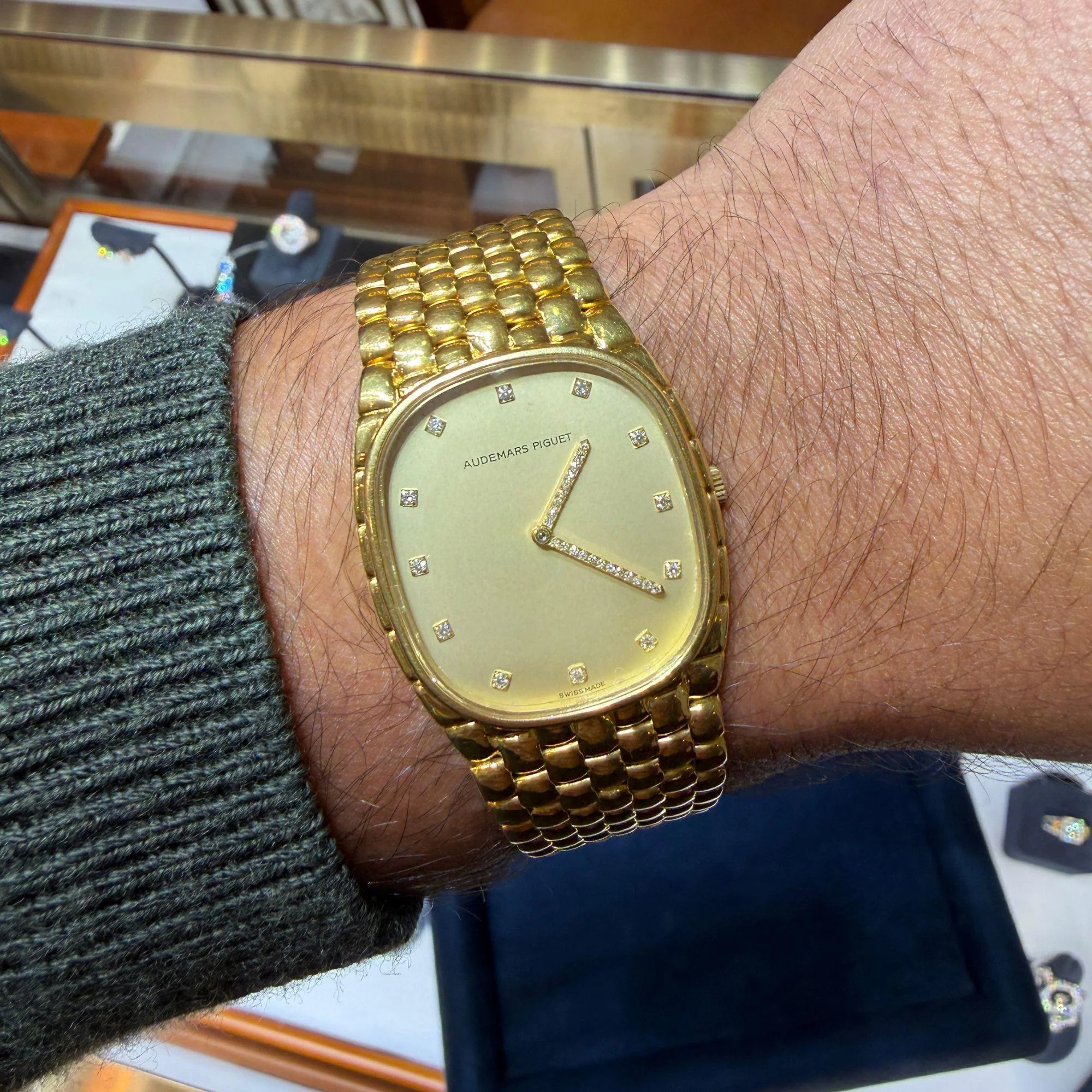 Vintage Audemars Piguet Cobra 18K Gold Diamond Dial Integral Bracelet Watch - Image 6