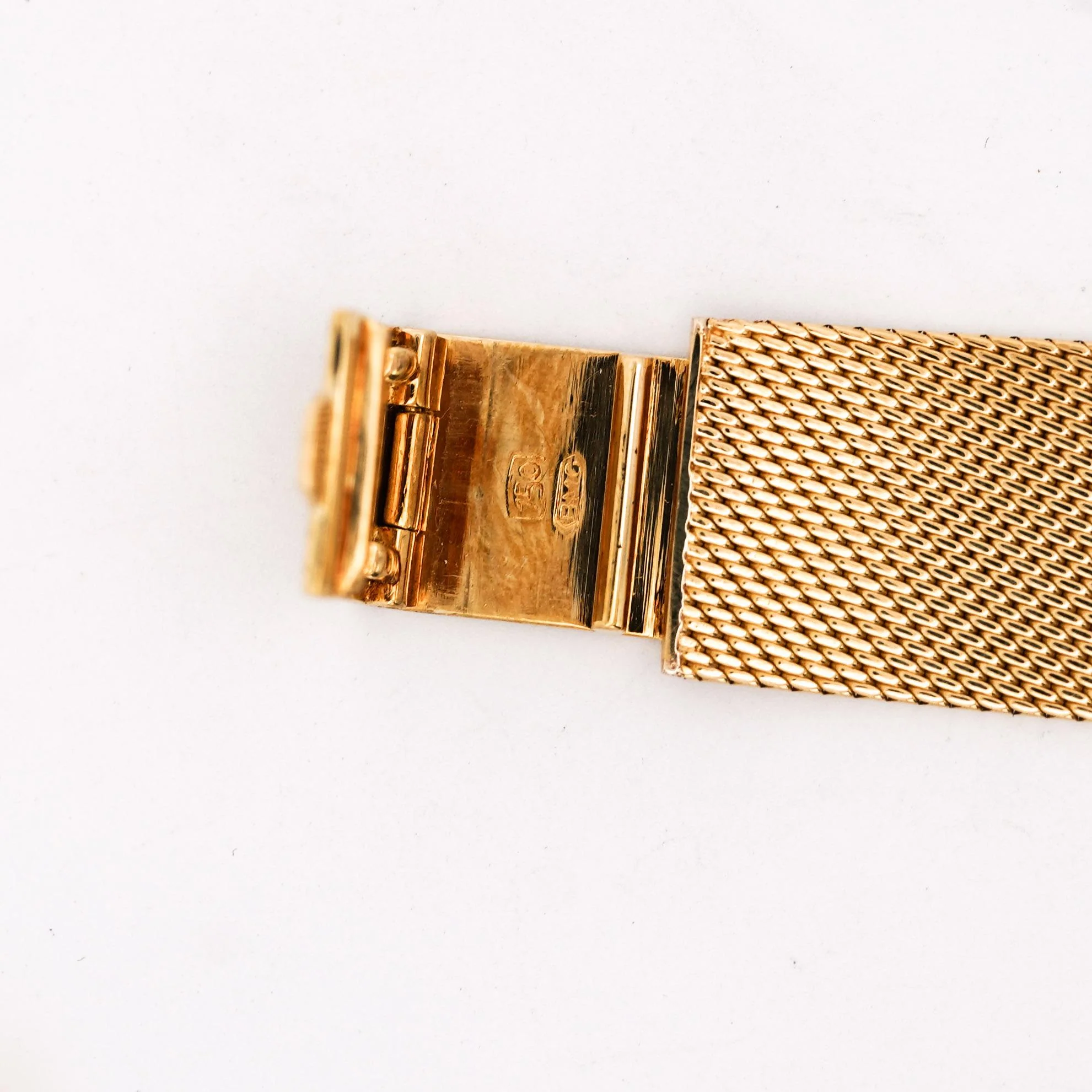 Vintage Baume Mercier 18K Yellow Gold Manual Wind Mesh Bracelet Watch - Image 3