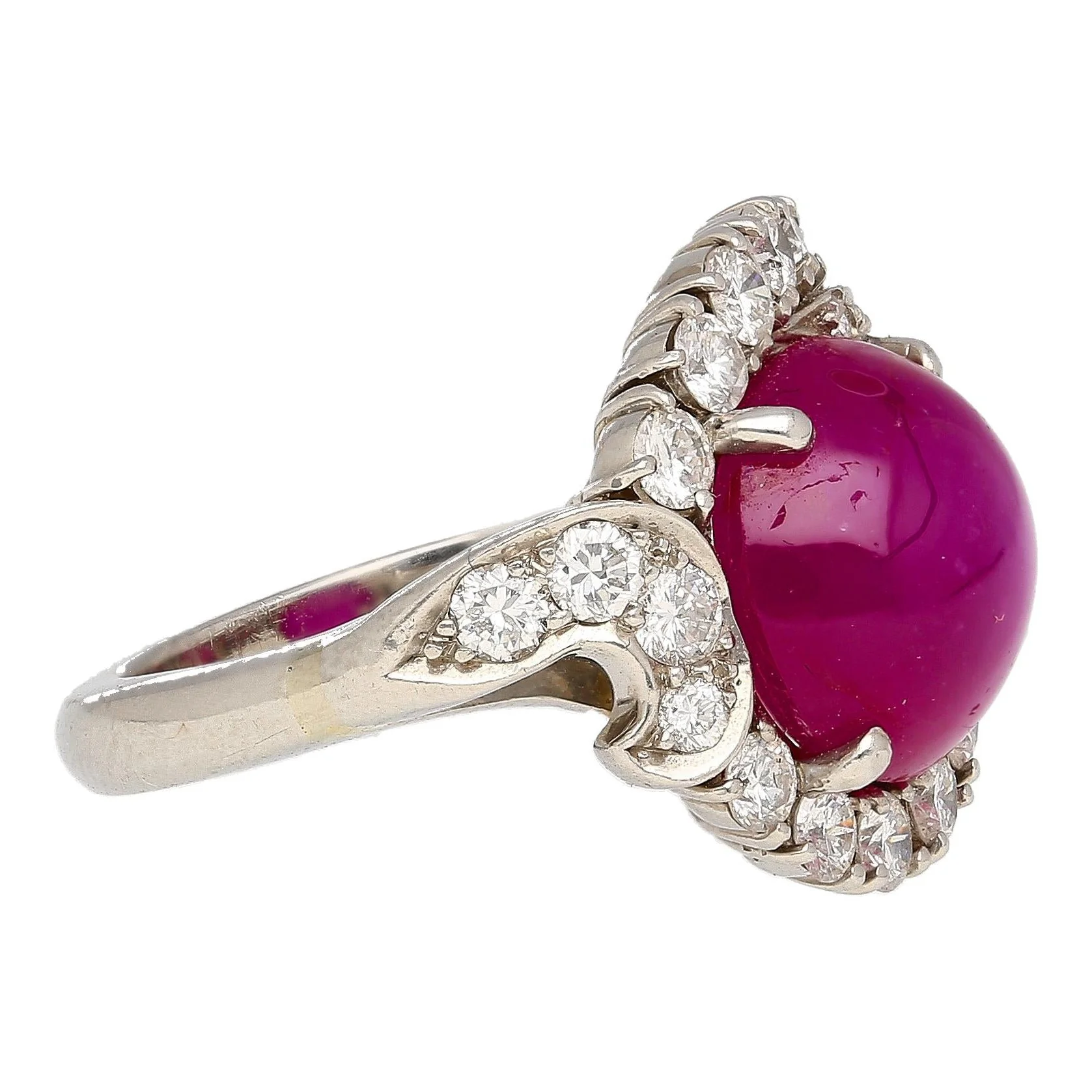 Vintage Estate 6.01 Carat No Heat Star Ruby & Diamond Platinum Ring - Image 4