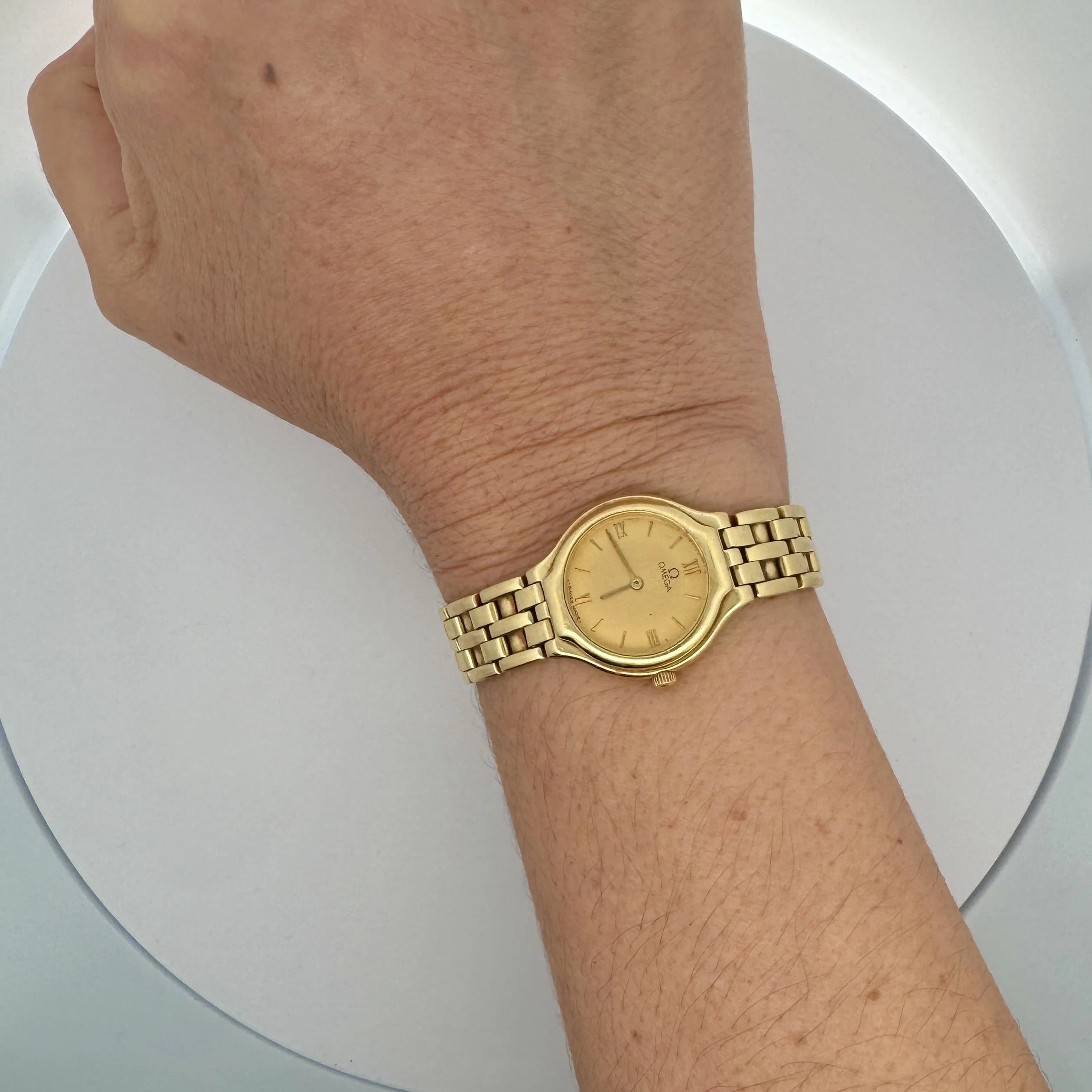 Vintage Omega Deville 18K Gold Classic Watch with Box & Papers - Image 3