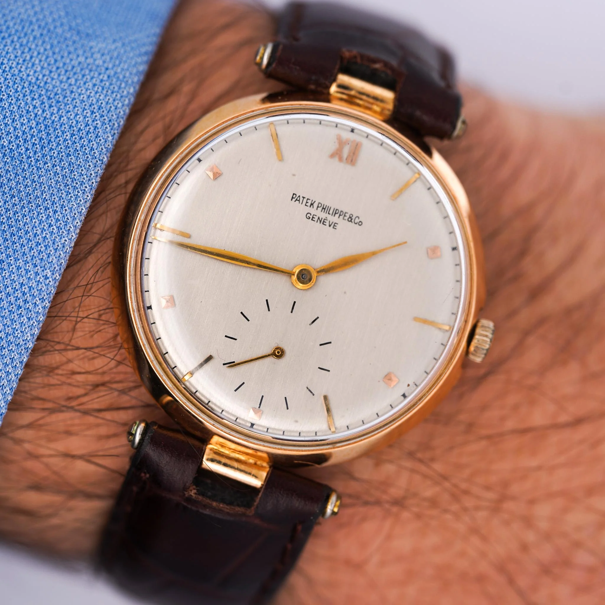 Vintage Patek Philippe 18K Gold 35mm Manual Wind Watch on Leather - Image 8