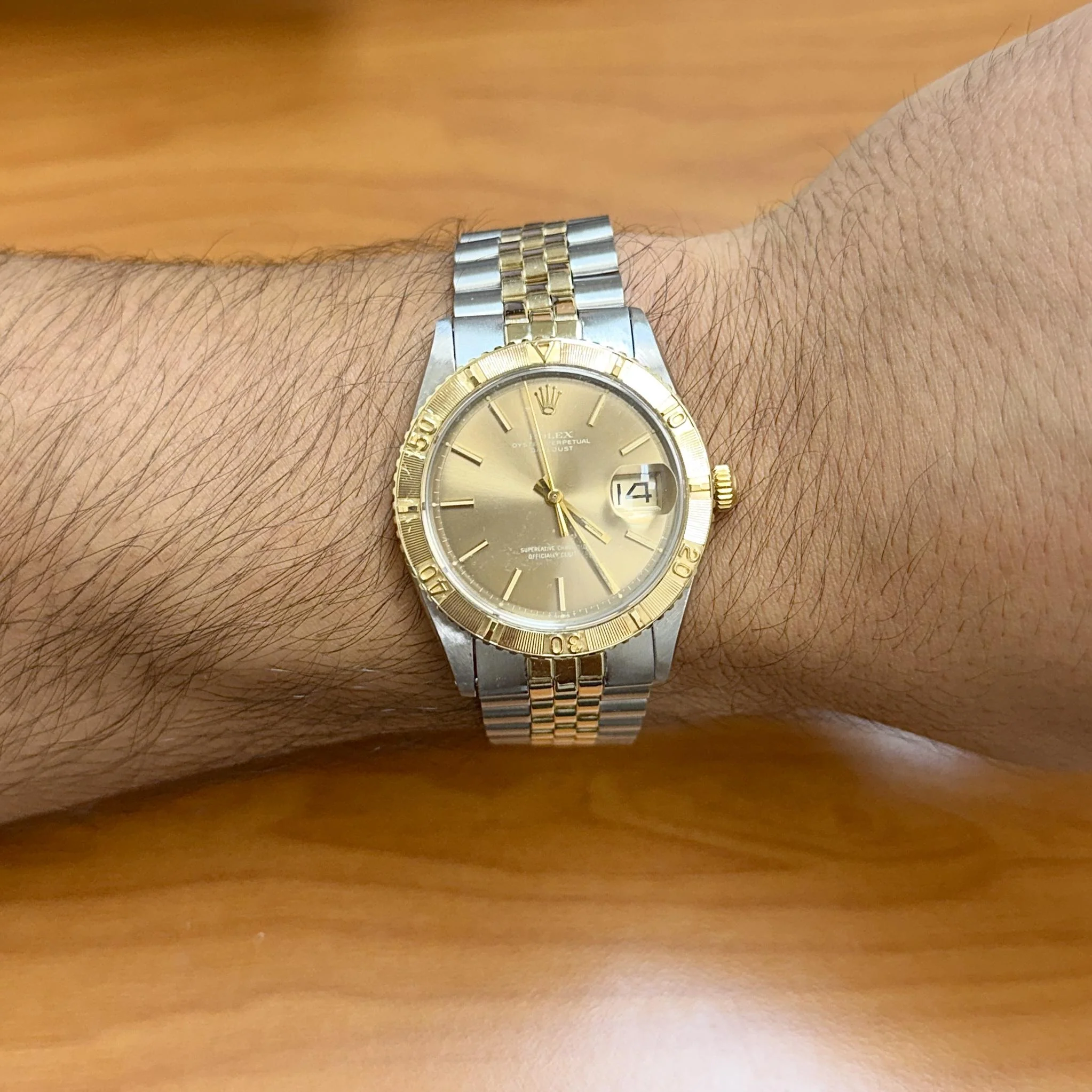 Vintage Rolex Datejust Thunderbird Turn-O-Graph Two Tone Gold Steel Watch - Image 11