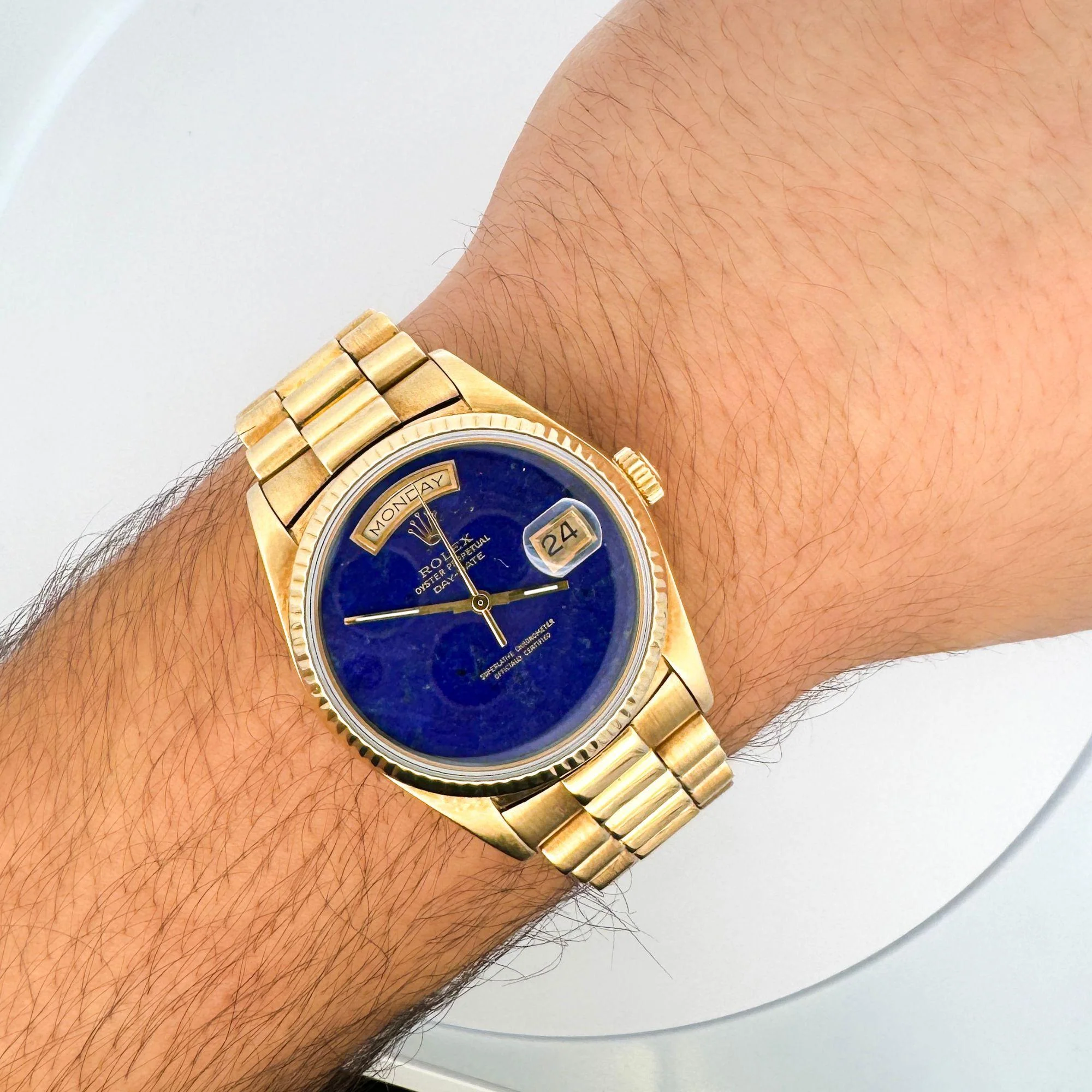 Vintage Rolex Day-Date Lapis Lazuli 18K Yellow Gold 36mm Watch - Image 2