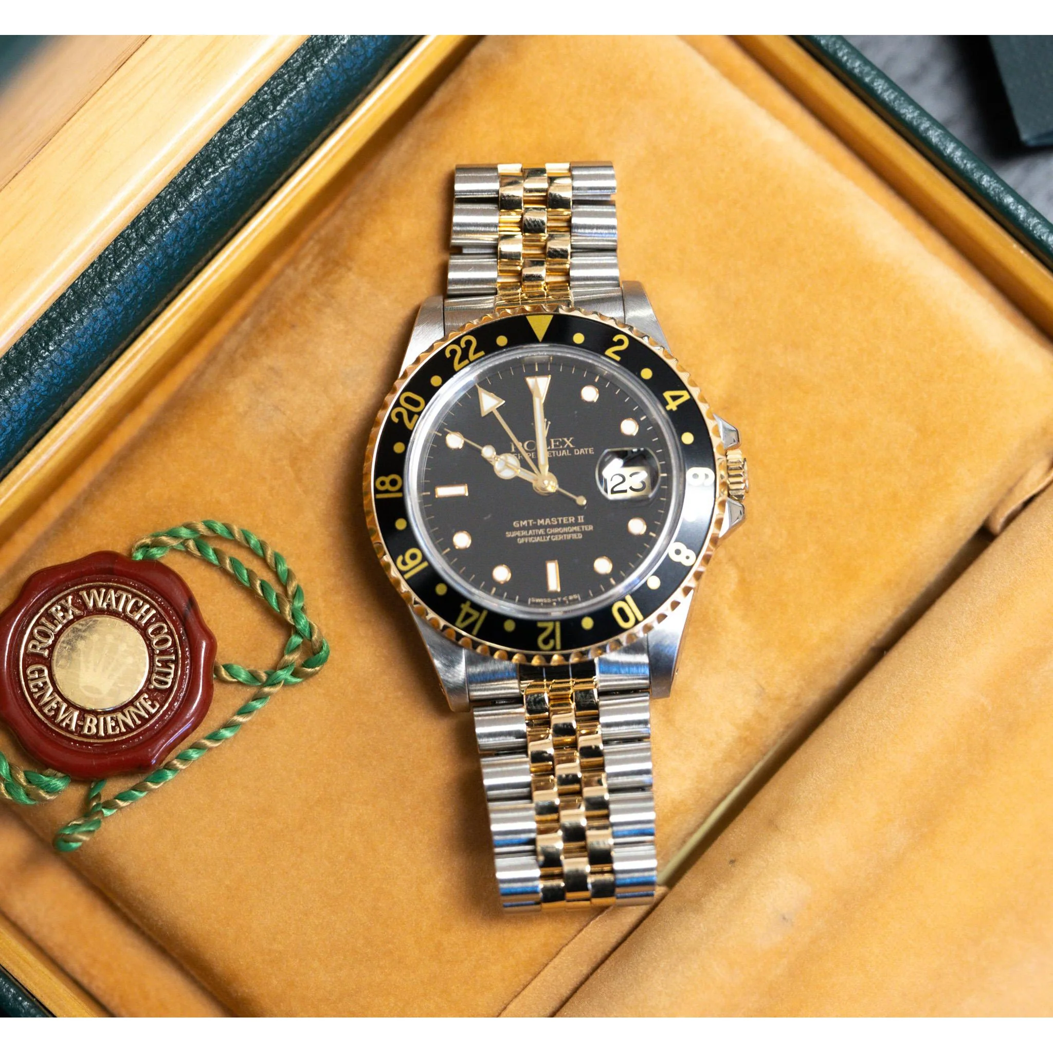 Vintage Rolex GMT II Two Tone Jubilee Ref 16713 Watch 40mm Full Set Box & Papers - Image 7