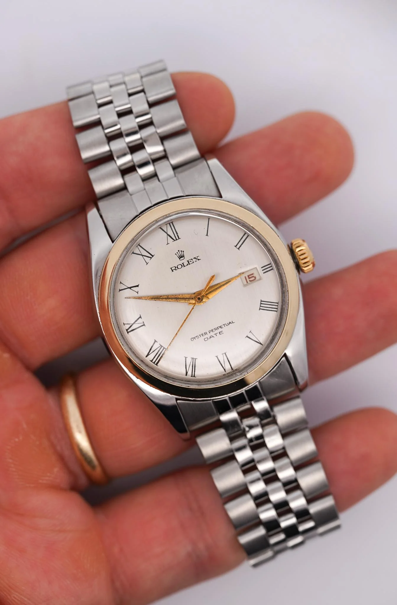 Vintage Rolex Oyster Perpetual Date Two-Tone Steel & Gold Jubilee Bracelet Watch - Image 2