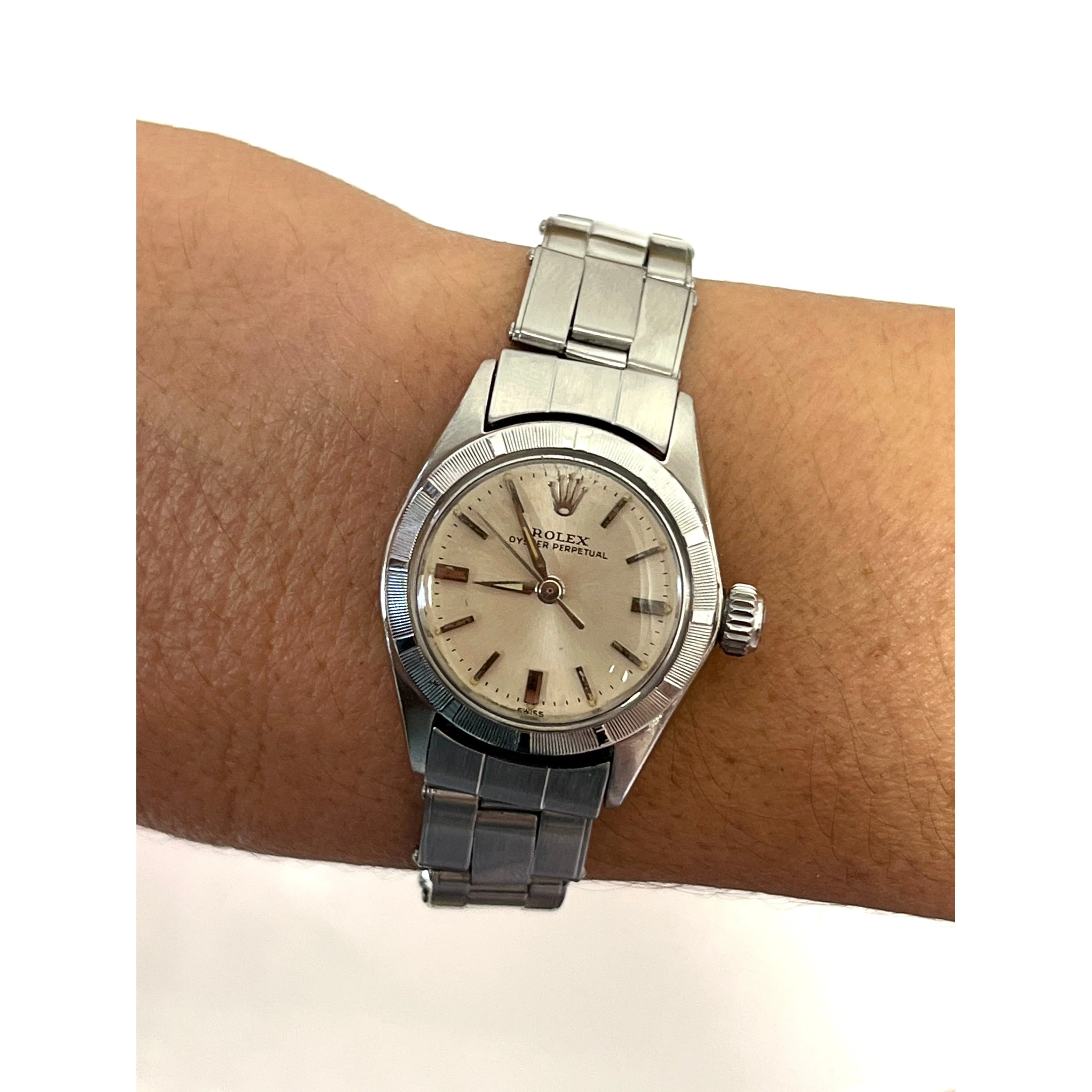 Vintage Rolex Oyster Perpetual 6623 Women's 25mm Dial Watch in Steel - Image 3
